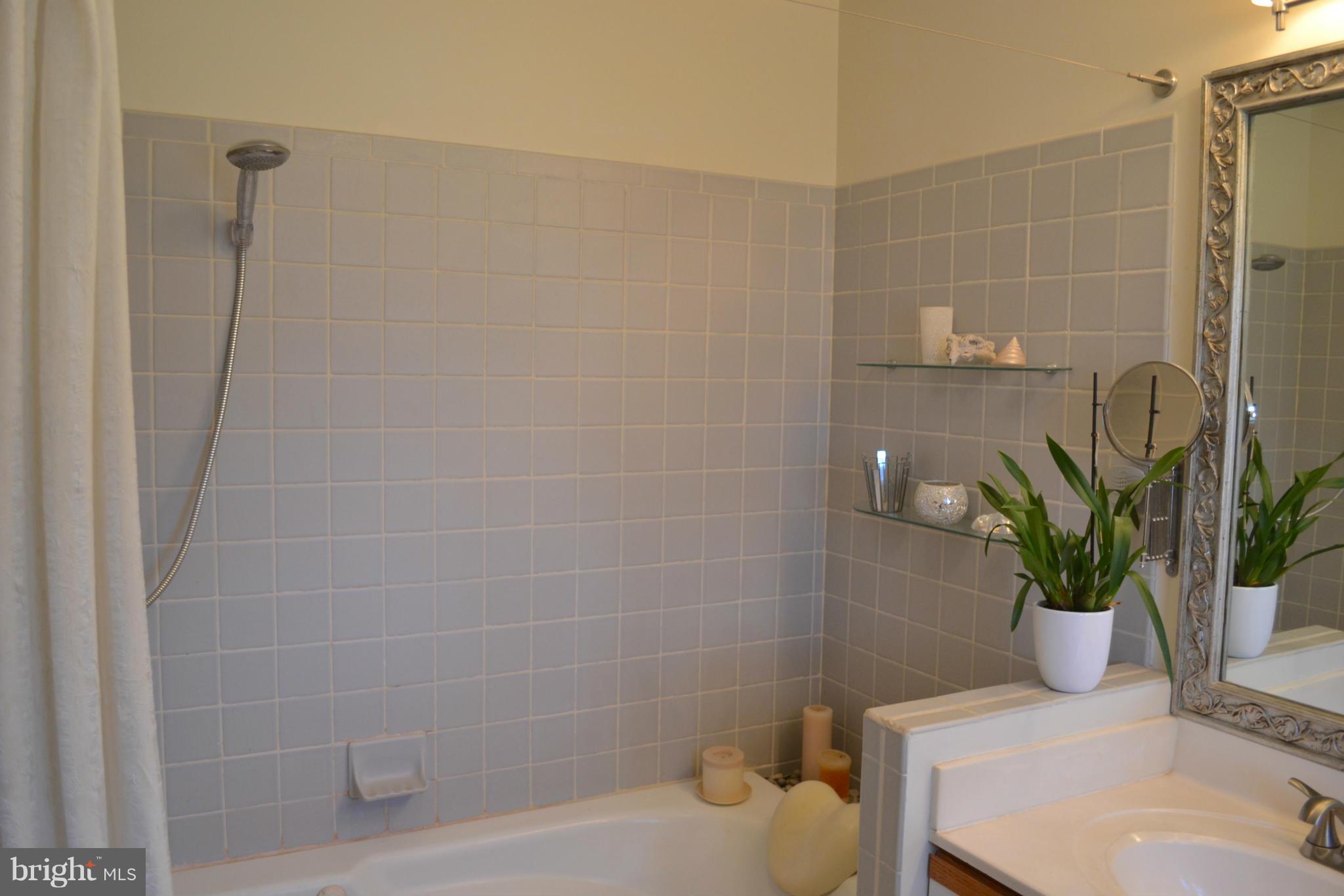 OVERLOOK HEIGHTS - Residential