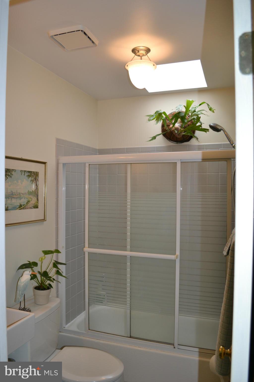 OVERLOOK HEIGHTS - Residential