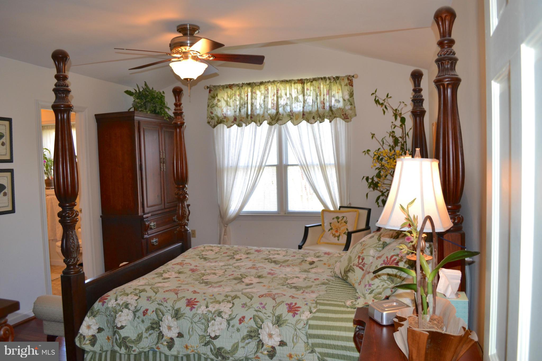 OVERLOOK HEIGHTS - Residential