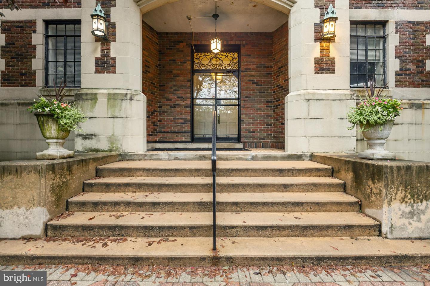 1305 N BROOM STREET UNIT 111