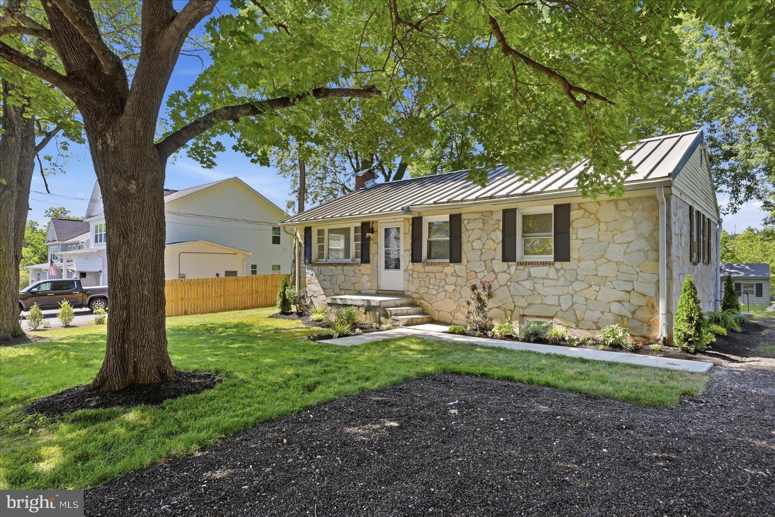 6796 FAYETTE ST & 6816 JEFFERSON ST #1 & 2