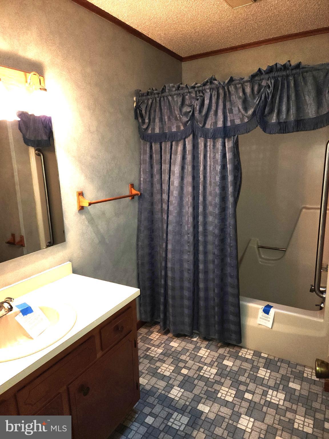 KENT ISLAND ESTATES - Residential