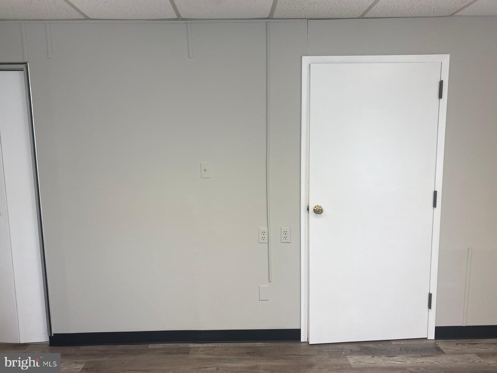 EMILY BREADY - Commercial Lease