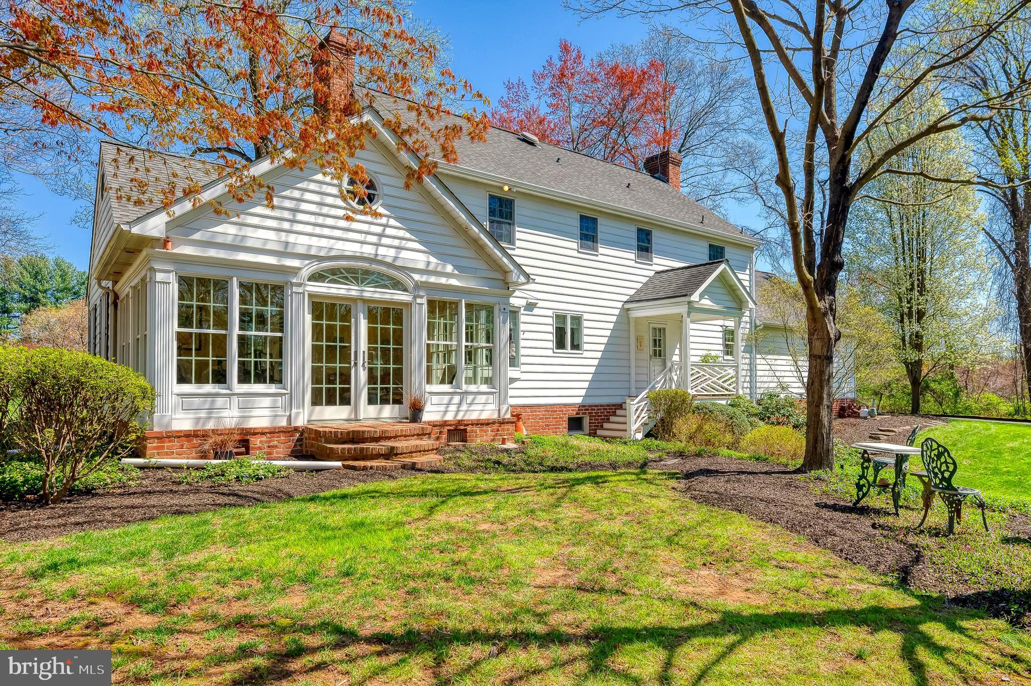 LONG GREEN MANOR - Residential