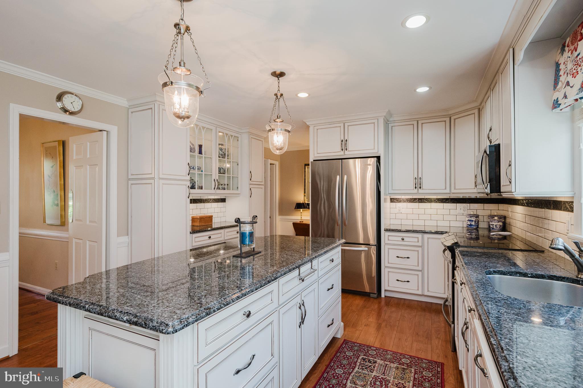 LONG GREEN MANOR - Residential