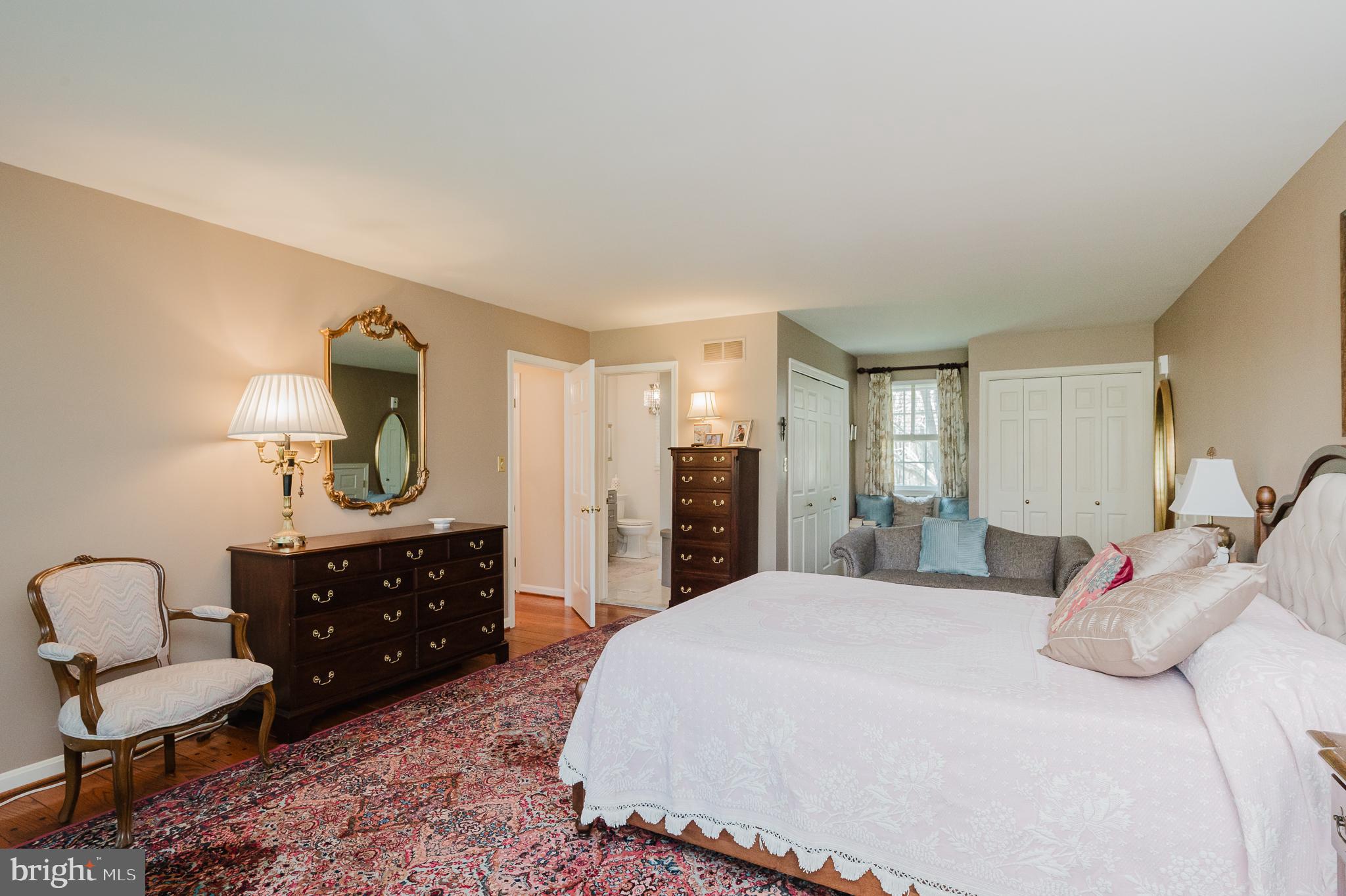 LONG GREEN MANOR - Residential