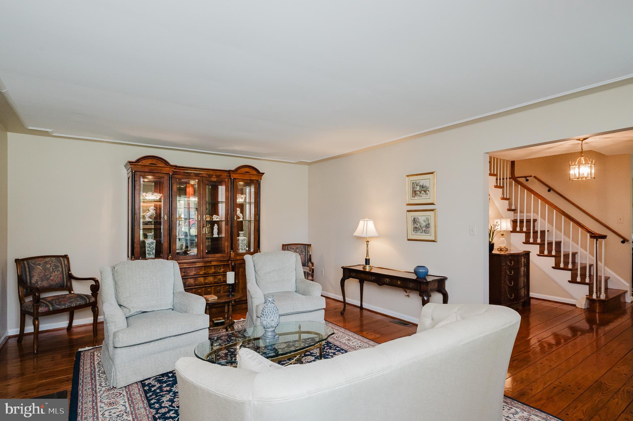 LONG GREEN MANOR - Residential