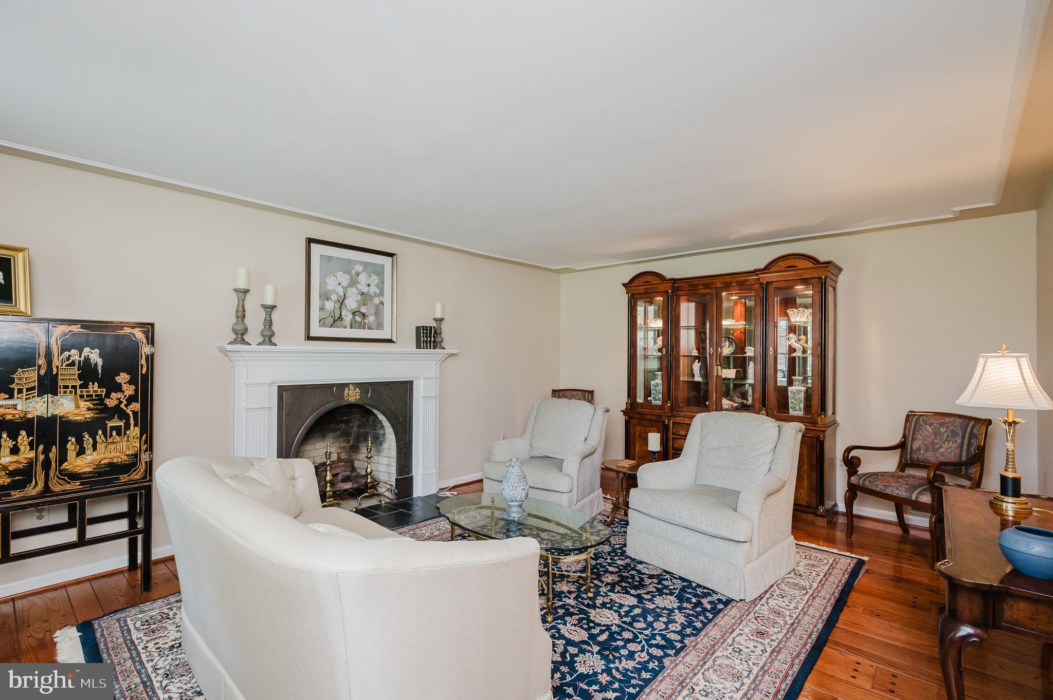 LONG GREEN MANOR - Residential