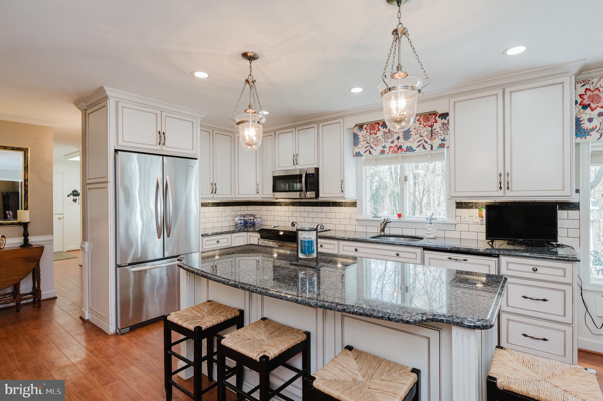 LONG GREEN MANOR - Residential