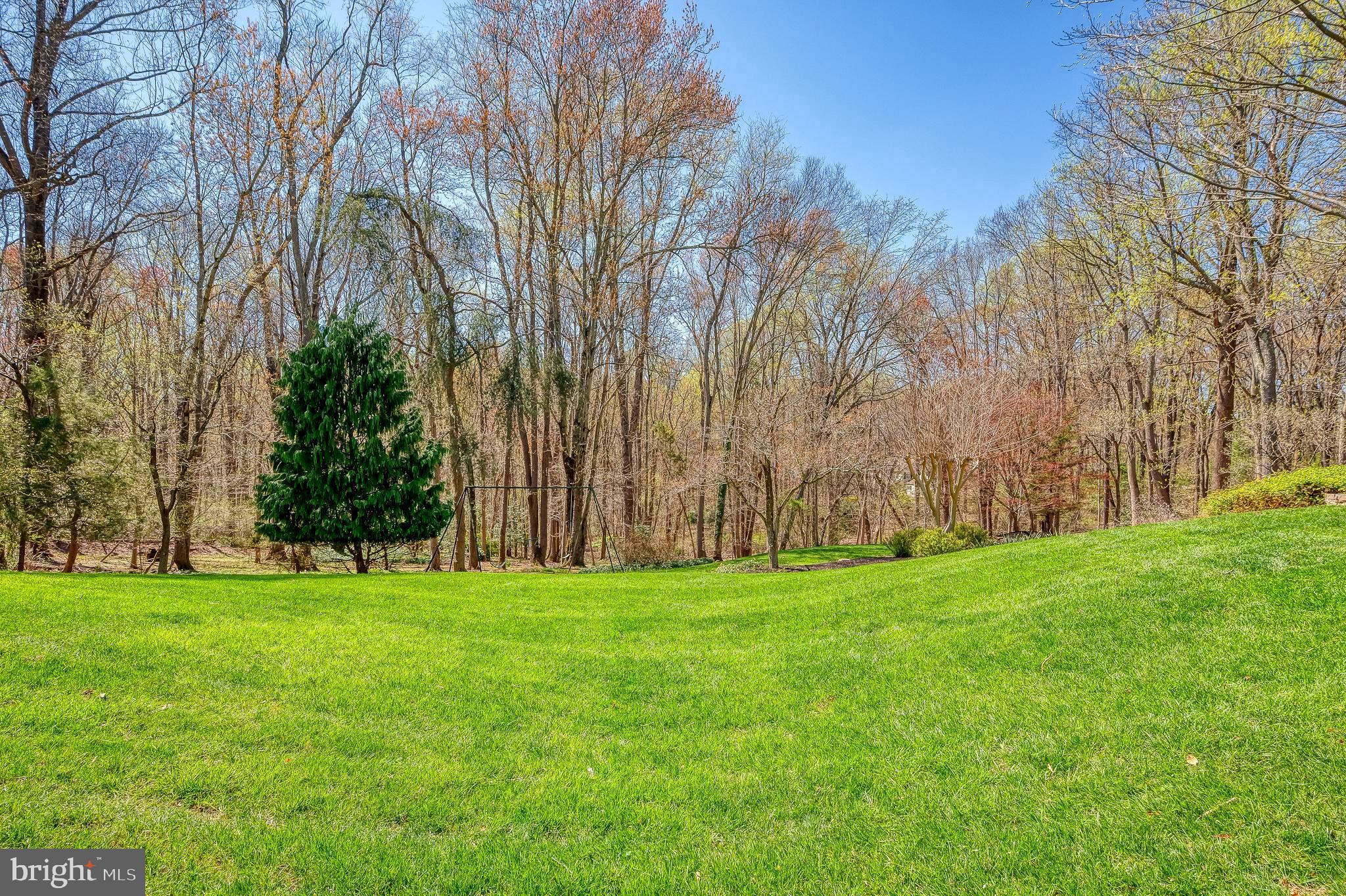 LONG GREEN MANOR - Residential