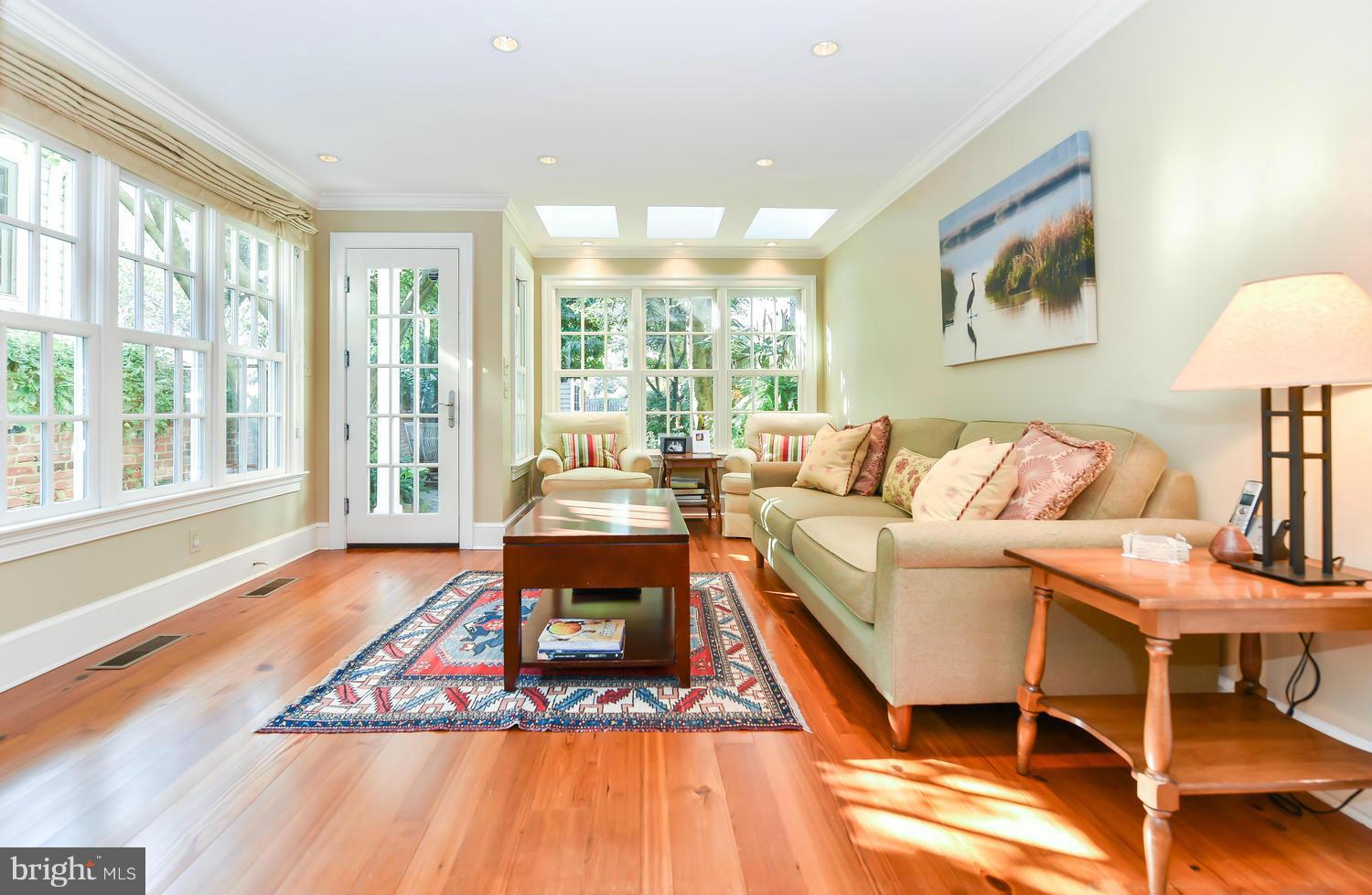 OLD TOWN - Residential