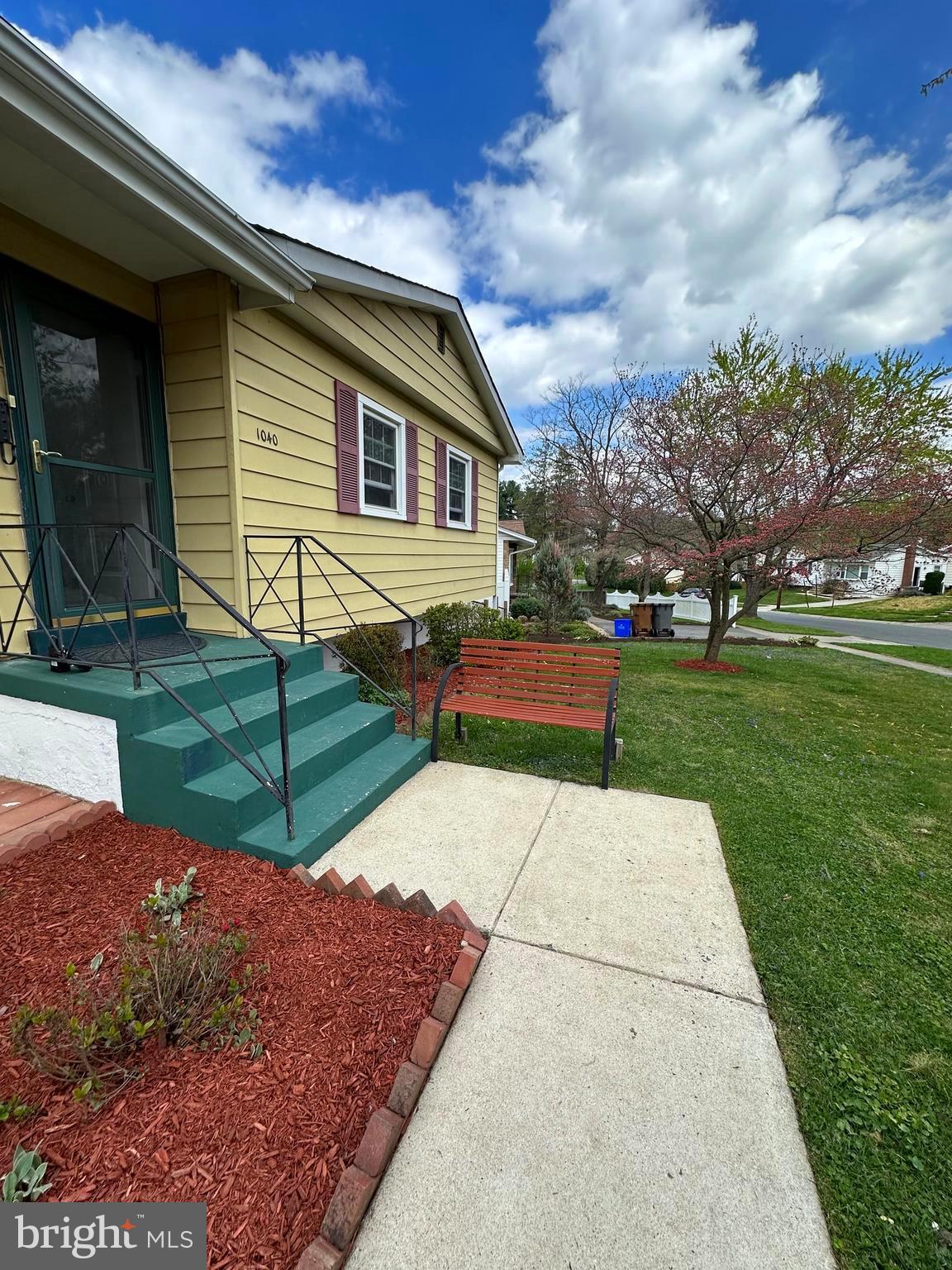 HUNGERFORD - Residential