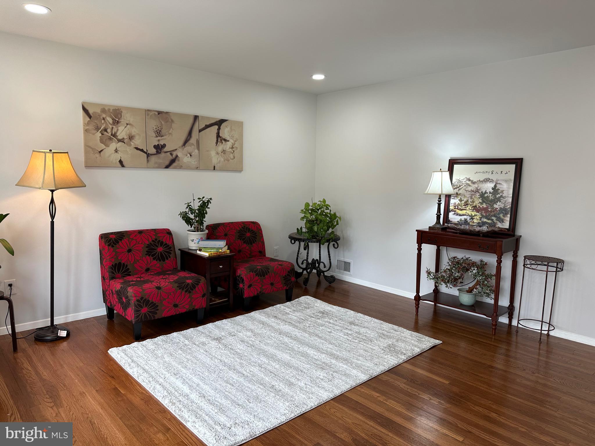 HUNGERFORD - Residential