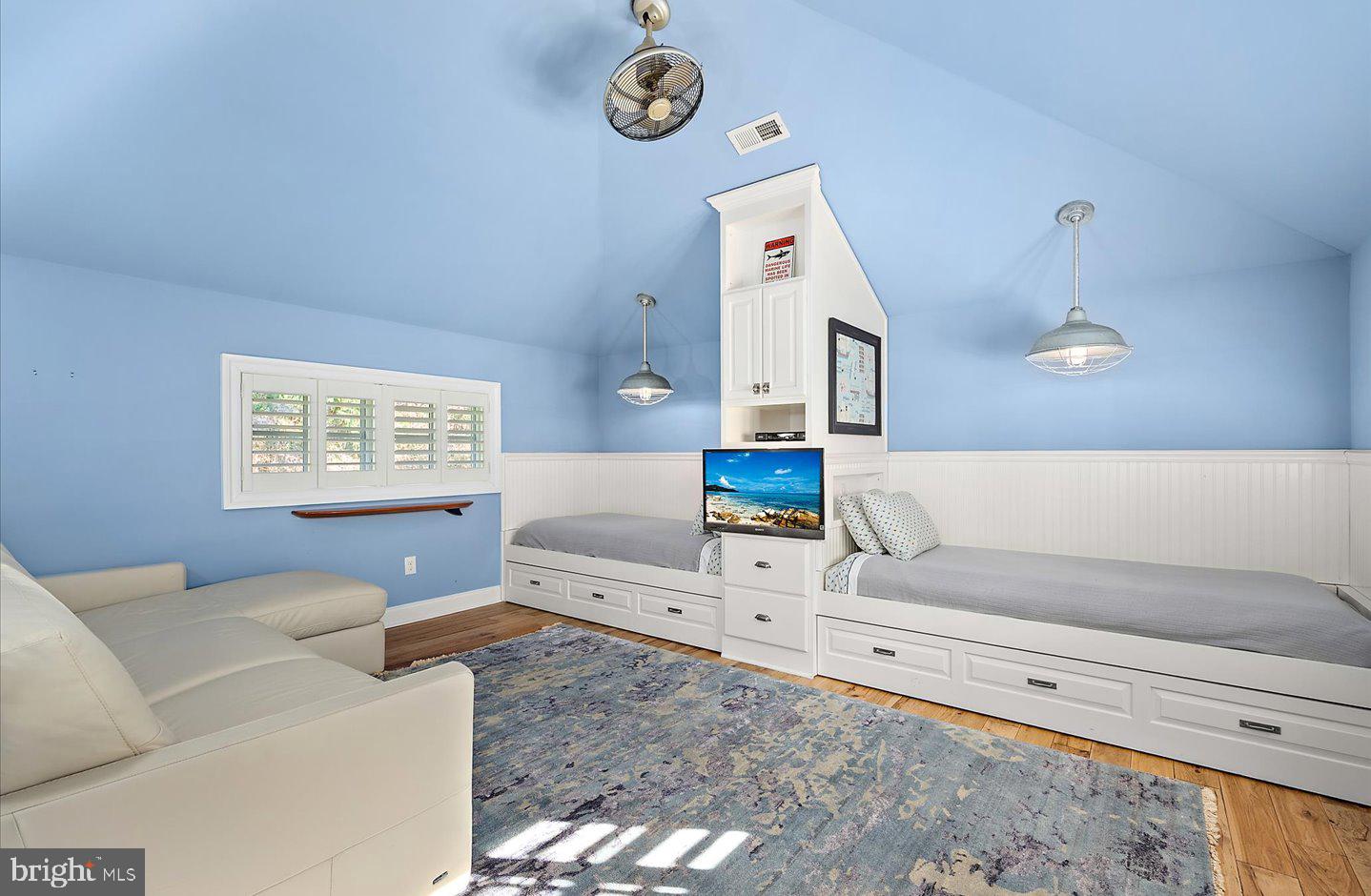 HENLOPEN ACRES - Residential