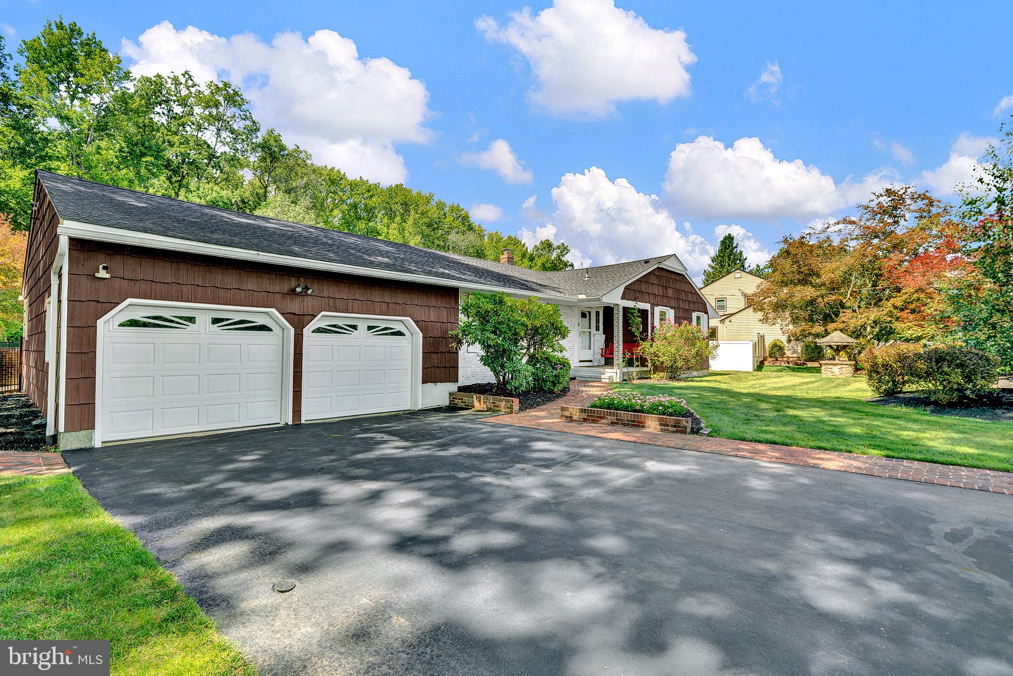 33 GALSTON DRIVE