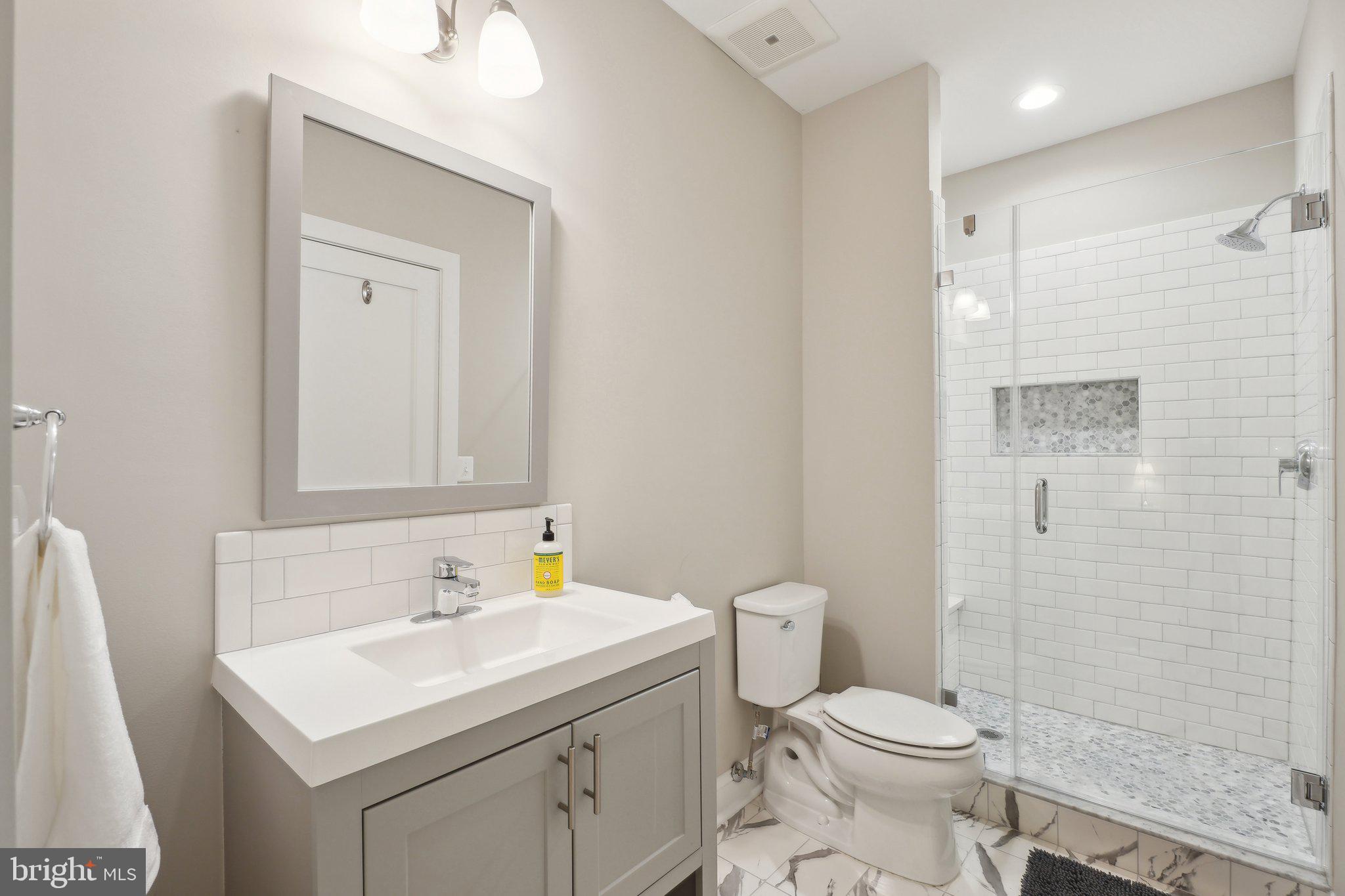 PIMMIT HILLS - Residential