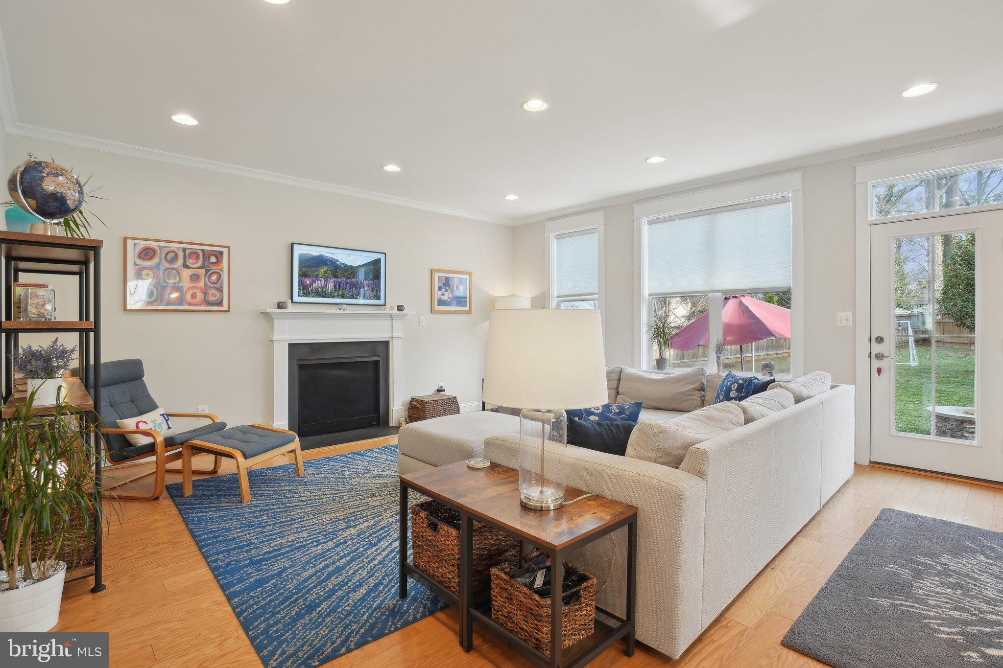 PIMMIT HILLS - Residential