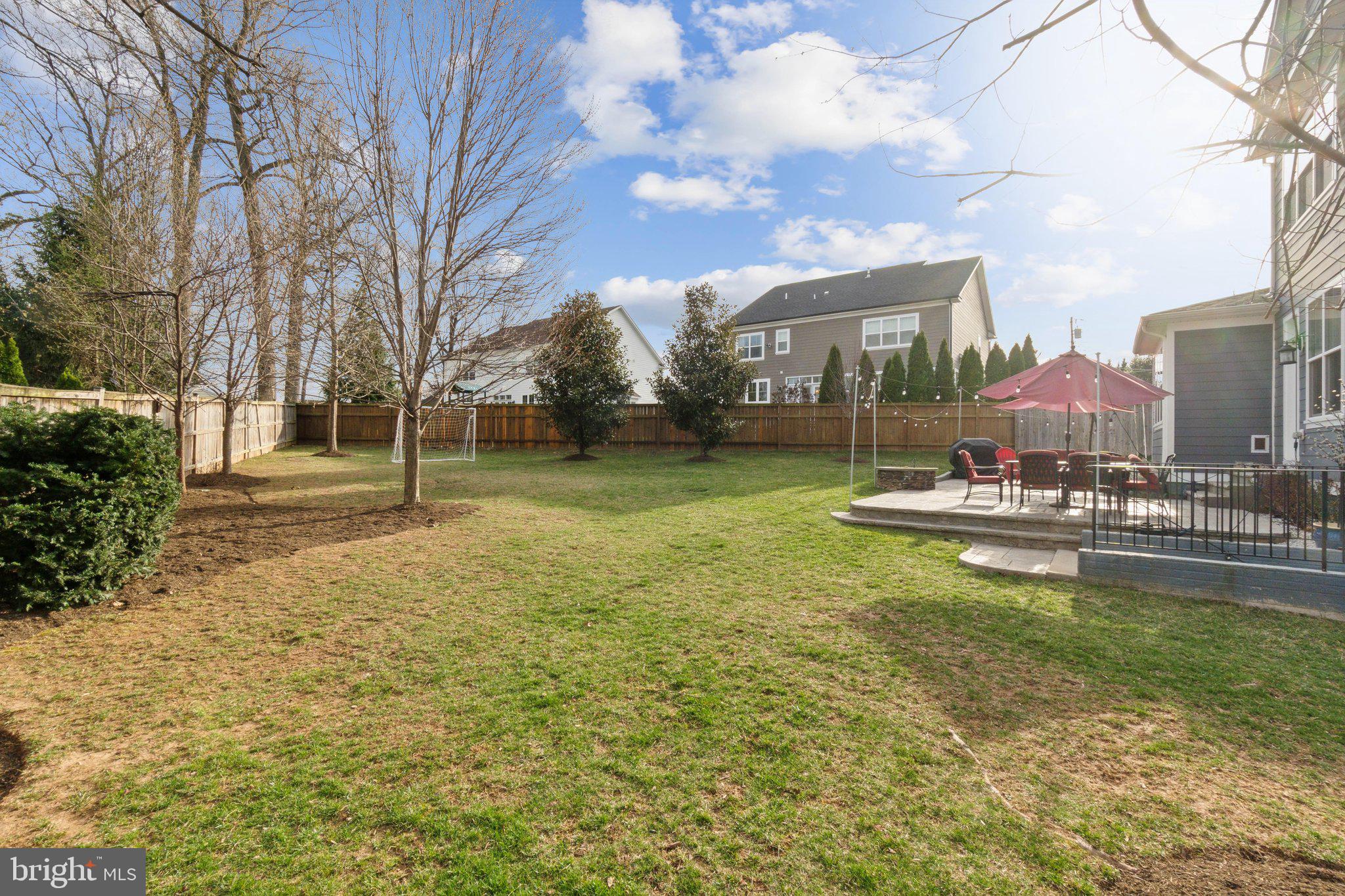 PIMMIT HILLS - Residential