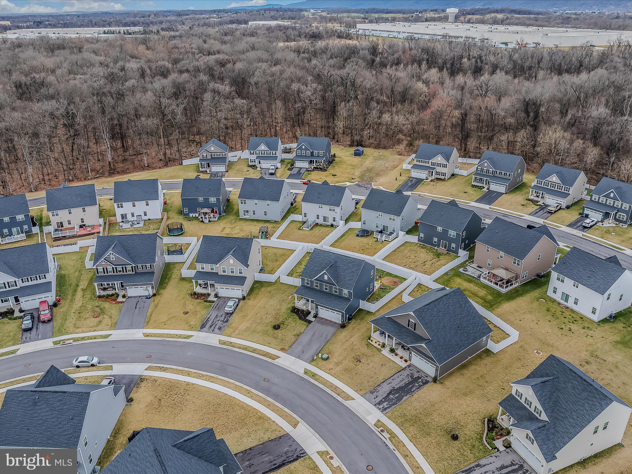 THE LAKES AT MARTINSBURG - Residential