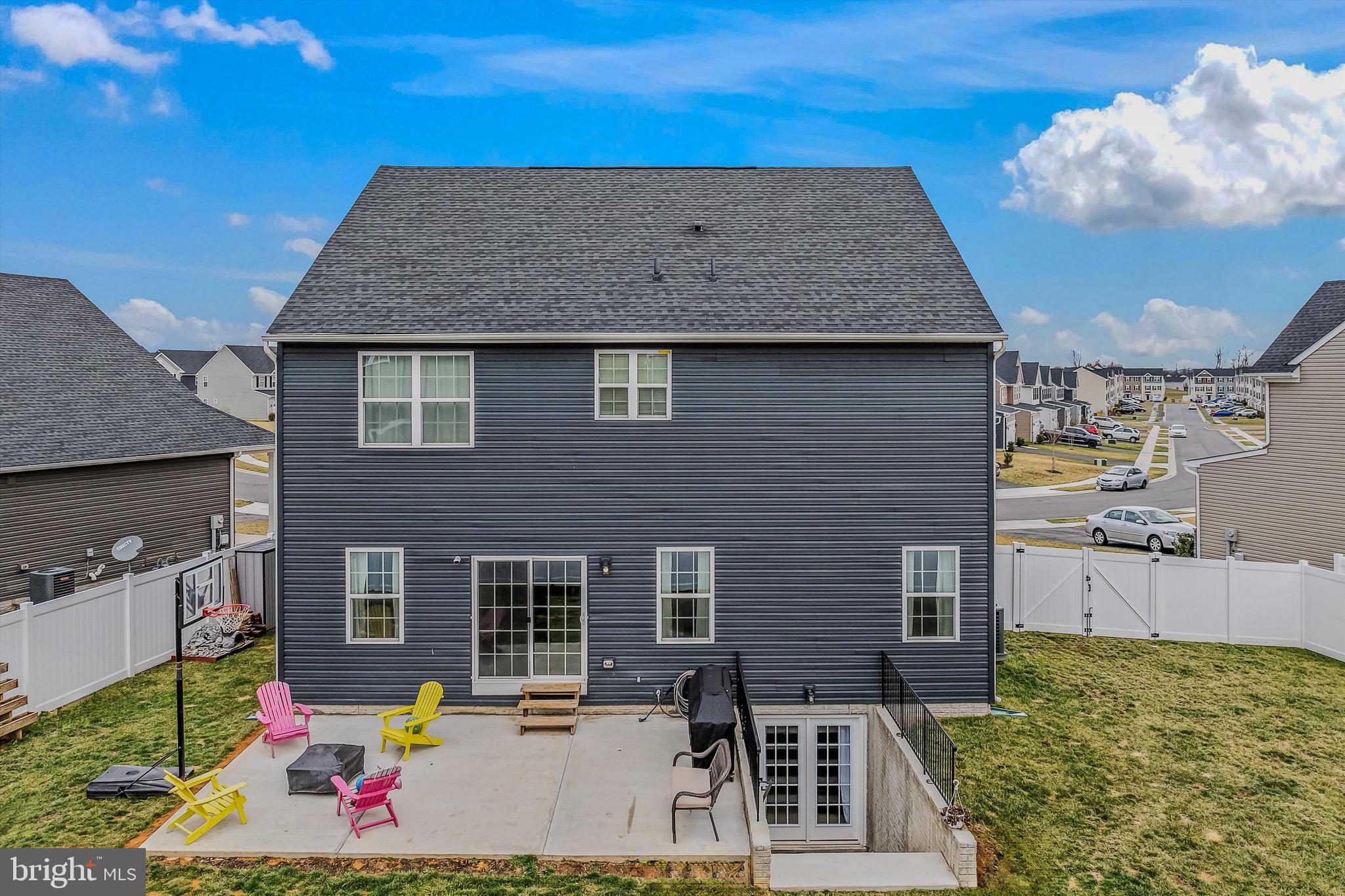 THE LAKES AT MARTINSBURG - Residential