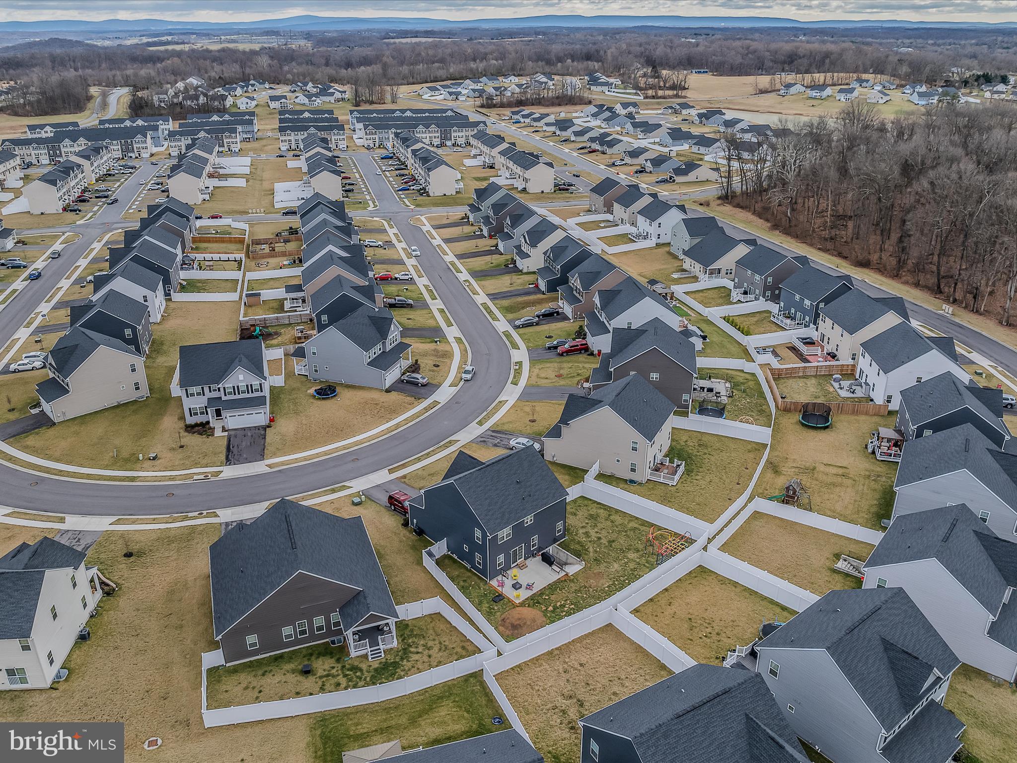 THE LAKES AT MARTINSBURG - Residential