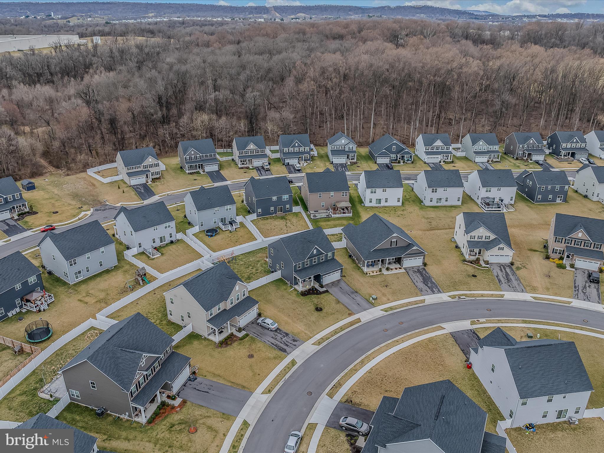THE LAKES AT MARTINSBURG - Residential