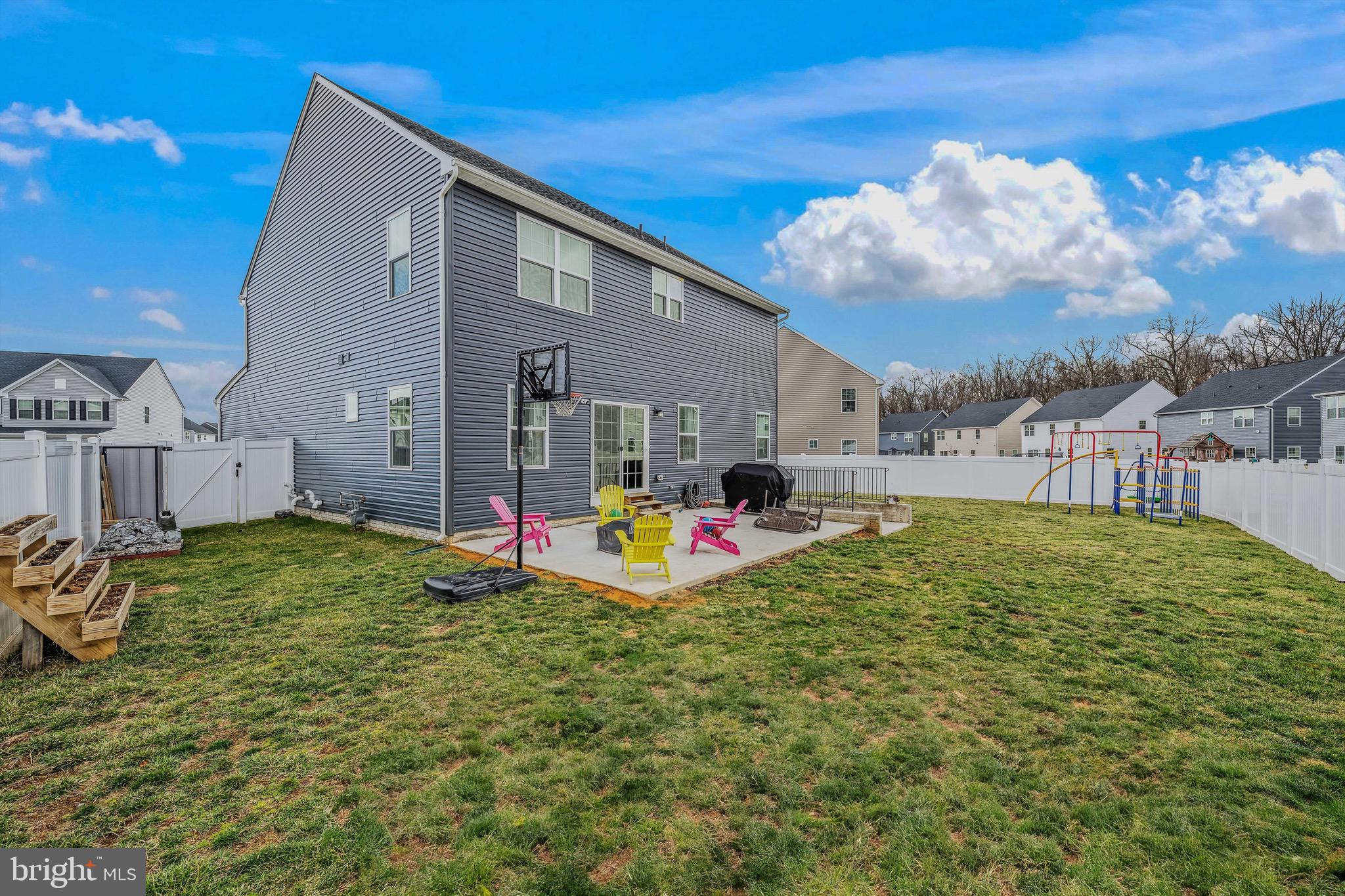 THE LAKES AT MARTINSBURG - Residential