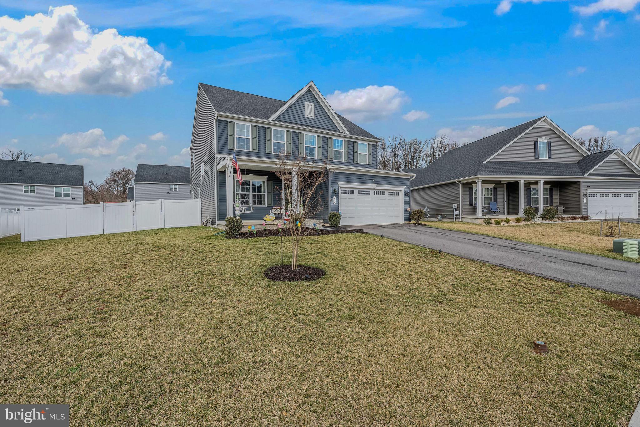 THE LAKES AT MARTINSBURG - Residential