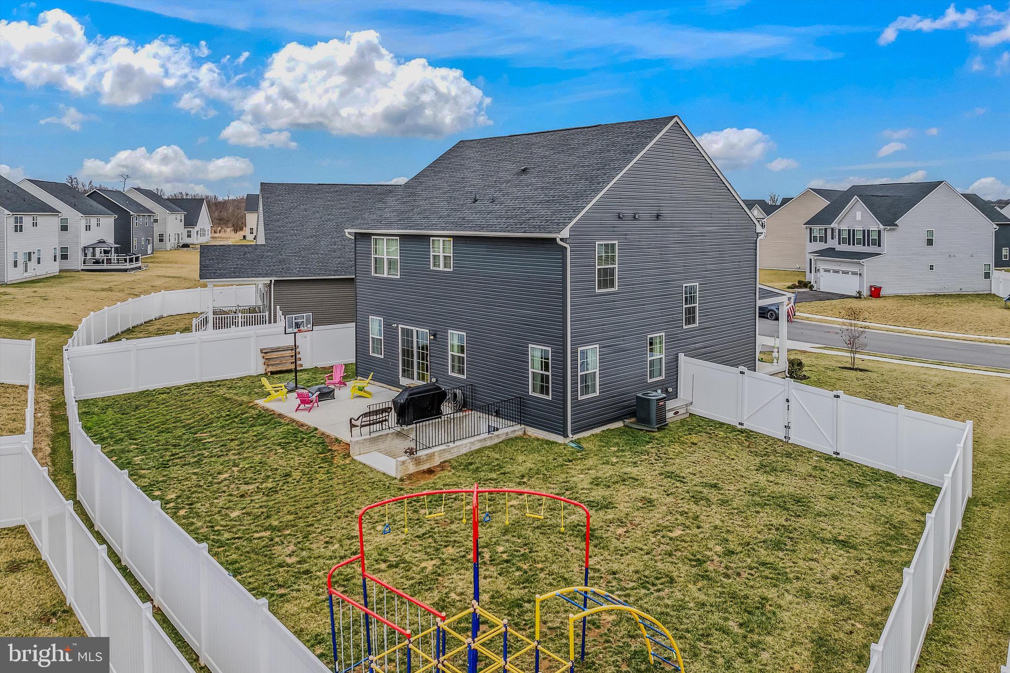 THE LAKES AT MARTINSBURG - Residential