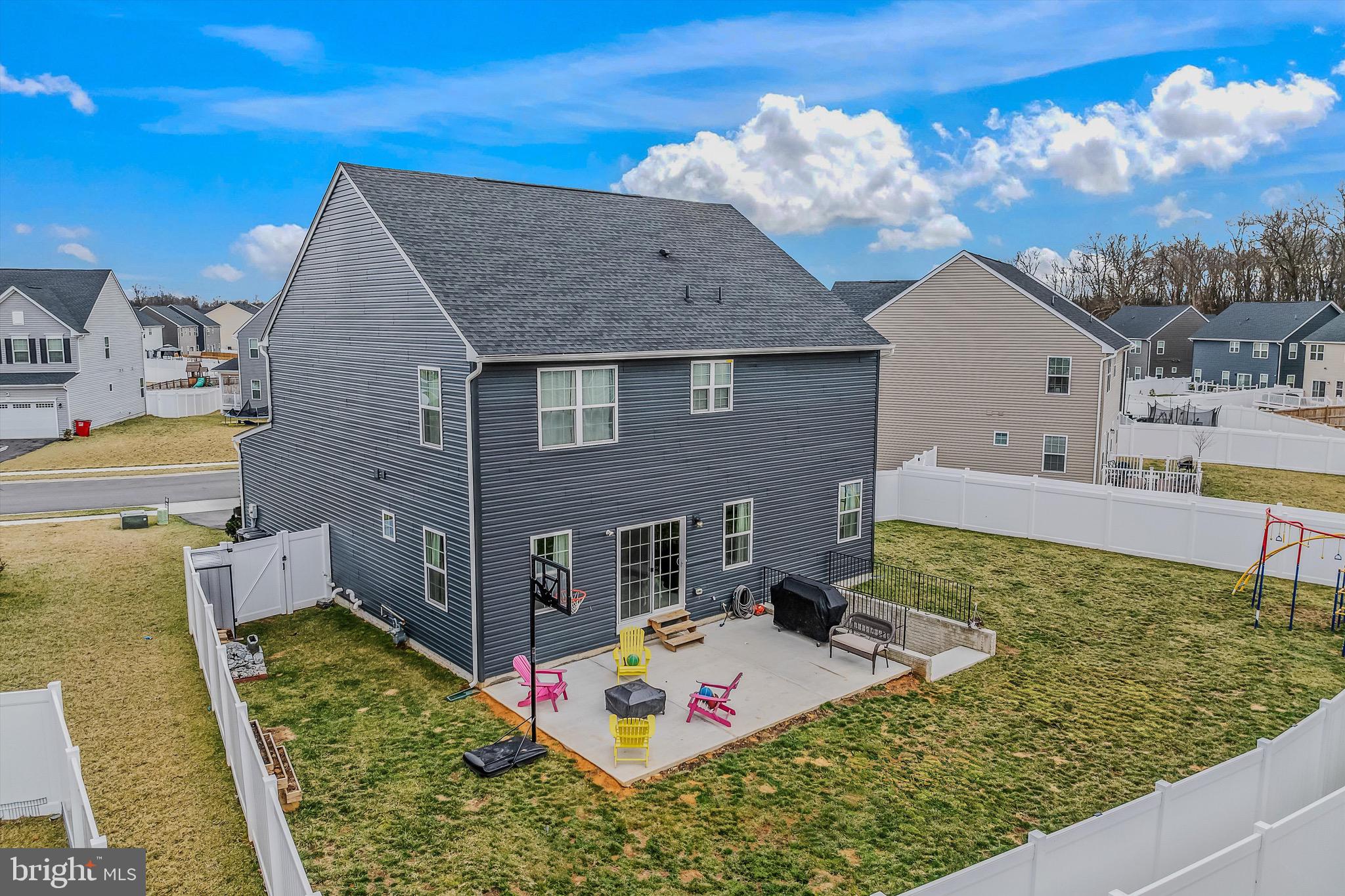 THE LAKES AT MARTINSBURG - Residential