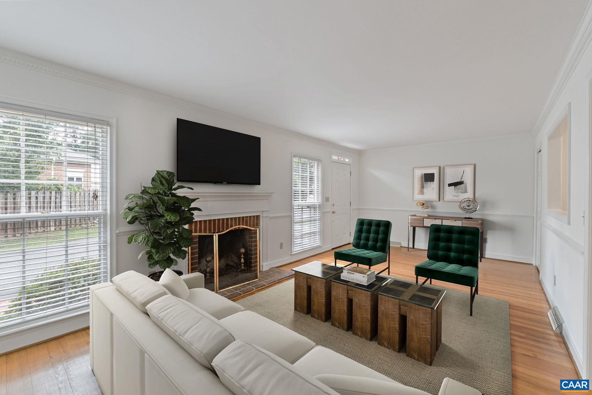 OLDE OAK COURT - Residential