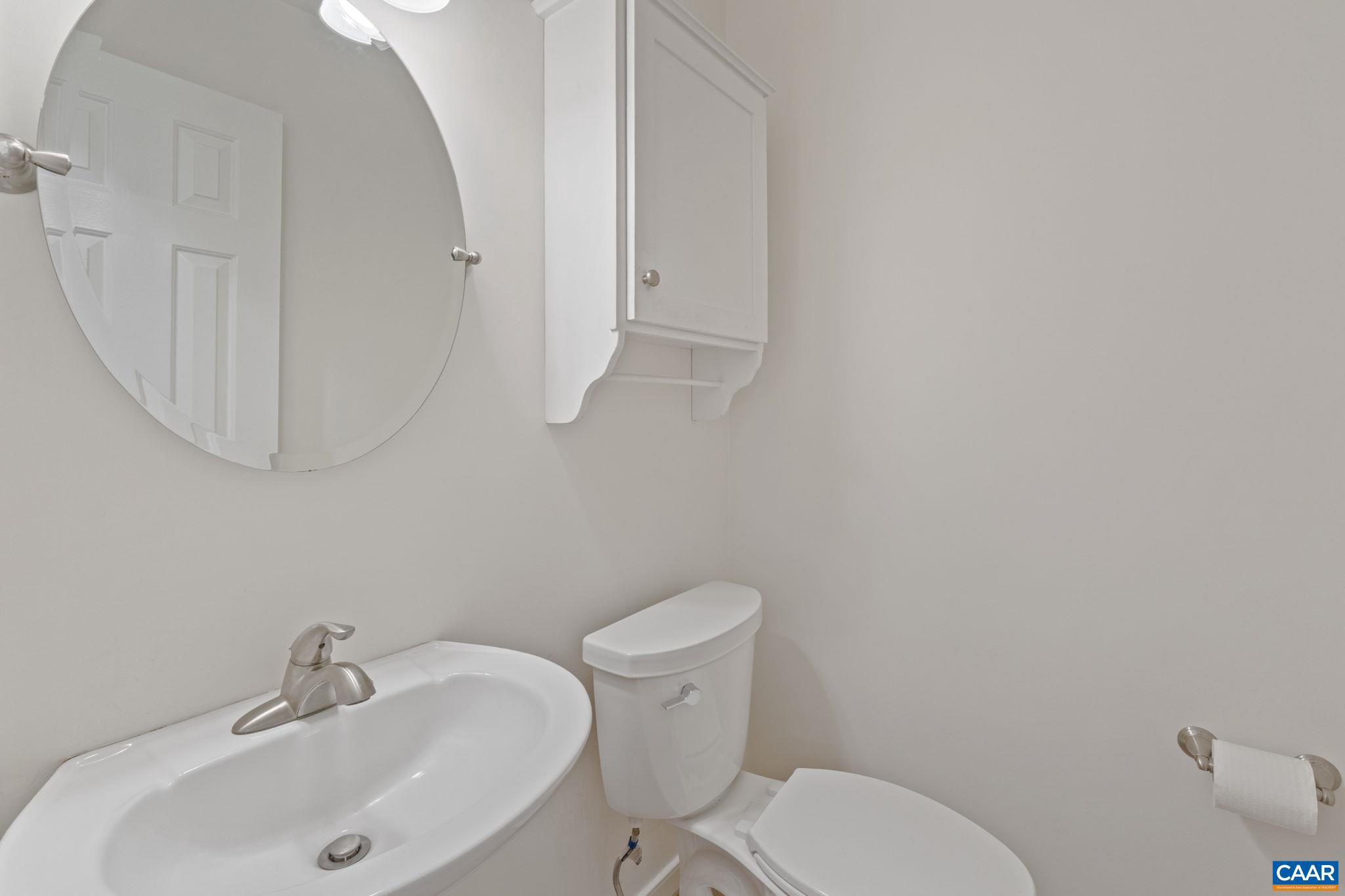 OLDE OAK COURT - Residential