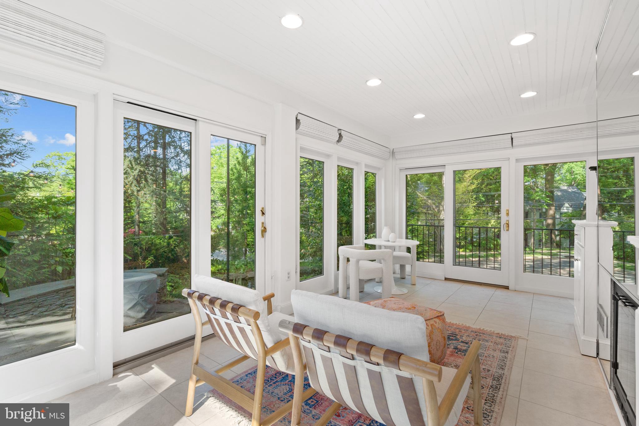 CHEVY CHASE - Residential