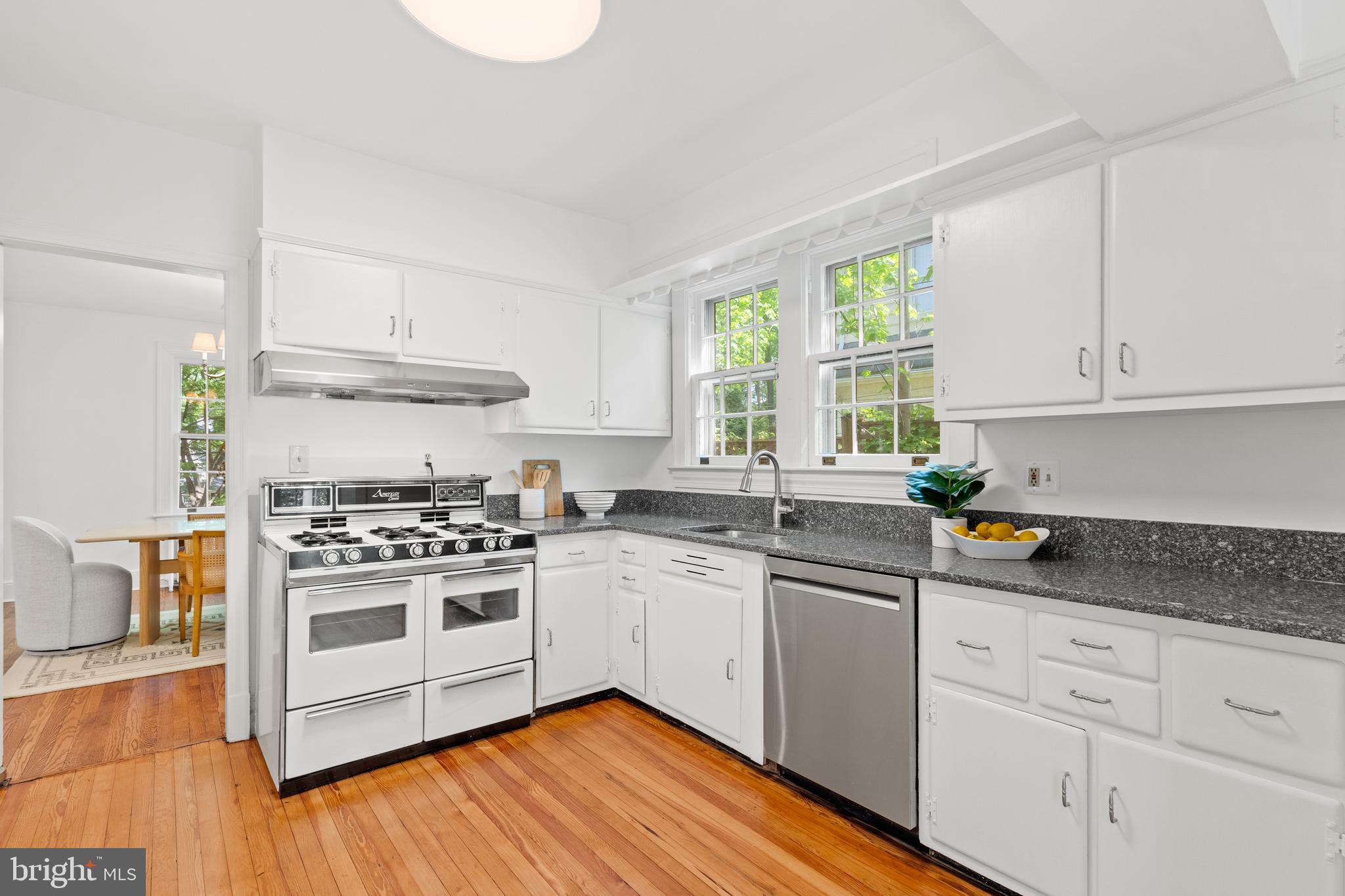 CHEVY CHASE - Residential