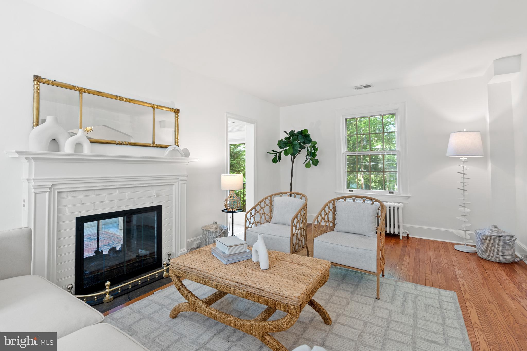 CHEVY CHASE - Residential