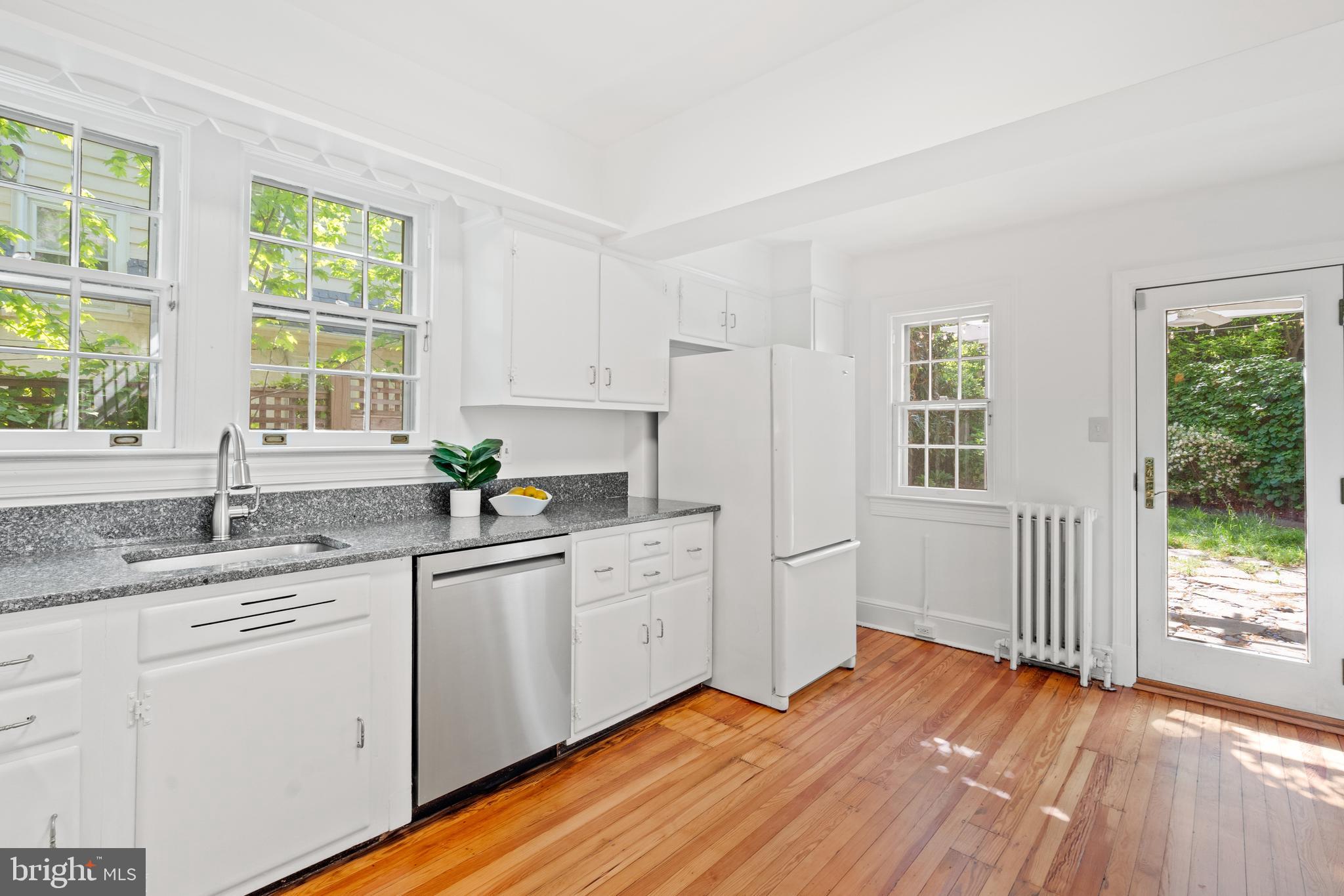 CHEVY CHASE - Residential