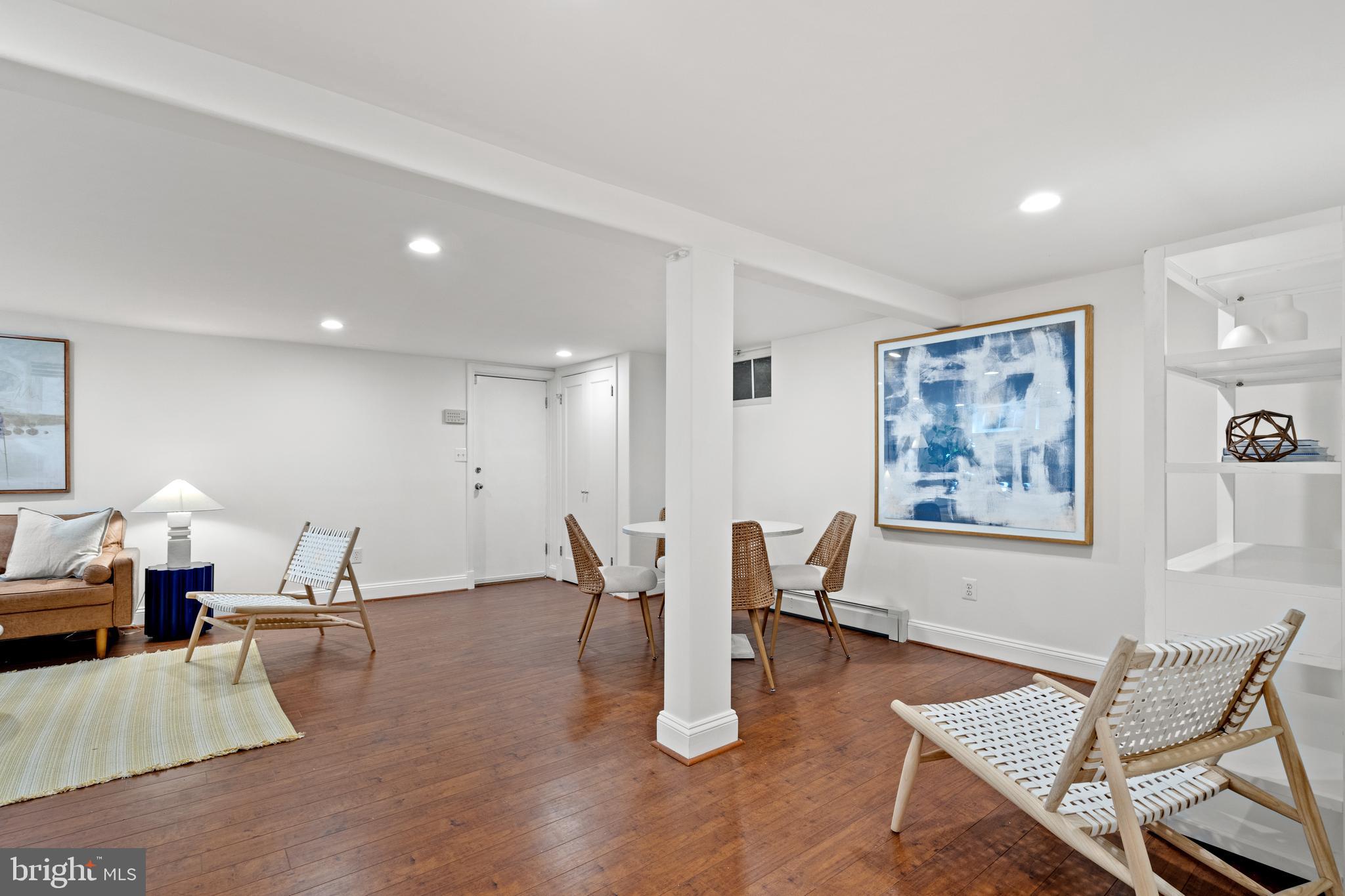 CHEVY CHASE - Residential