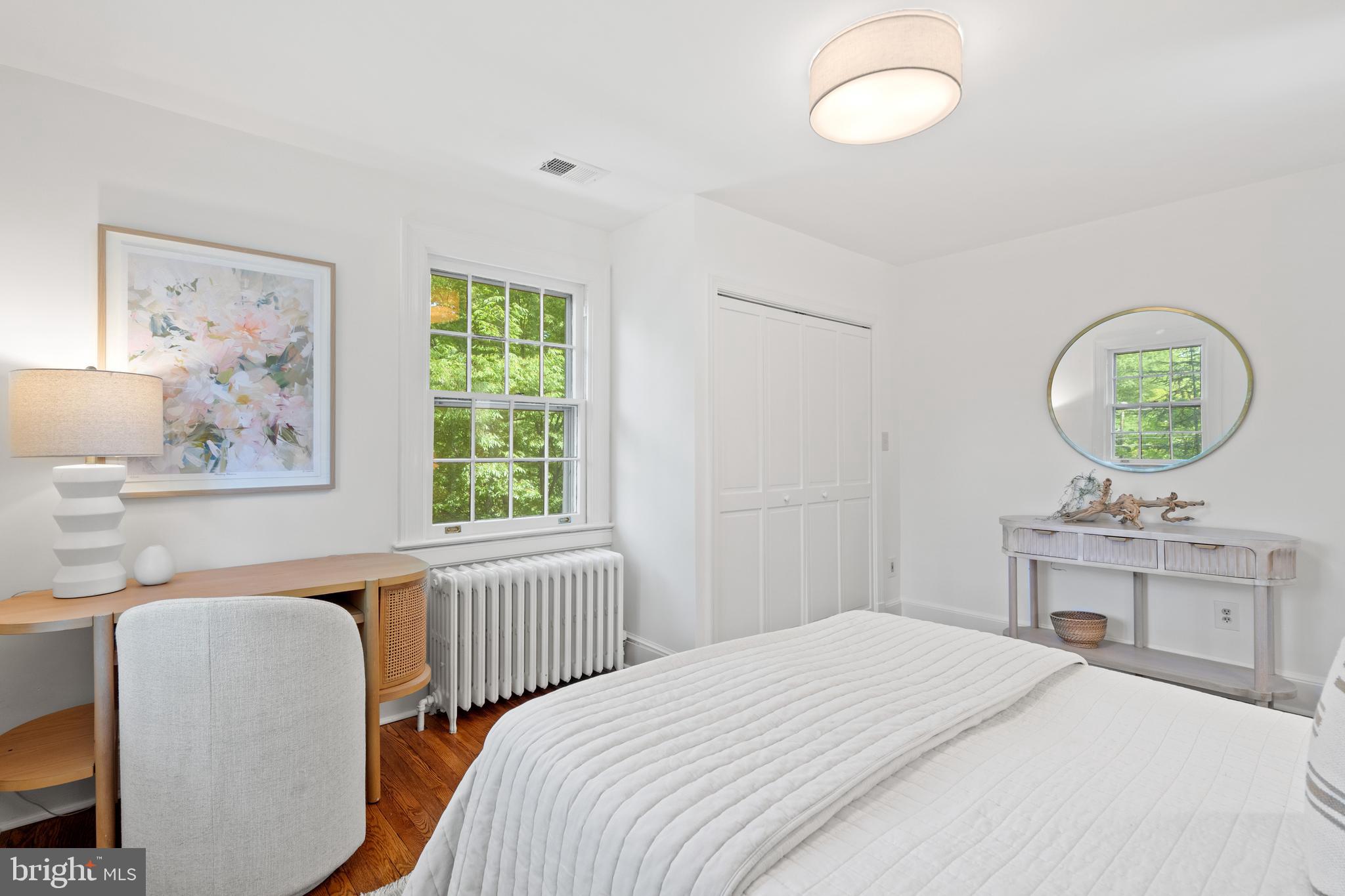 CHEVY CHASE - Residential