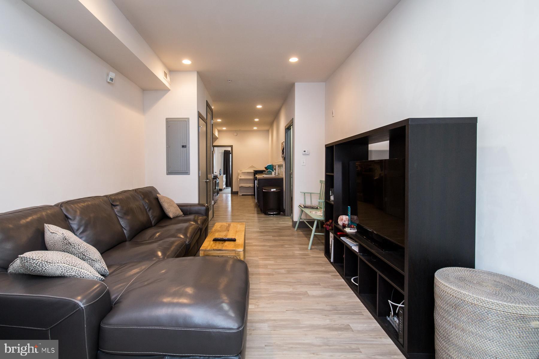 FRANCISVILLE - Residential Lease
