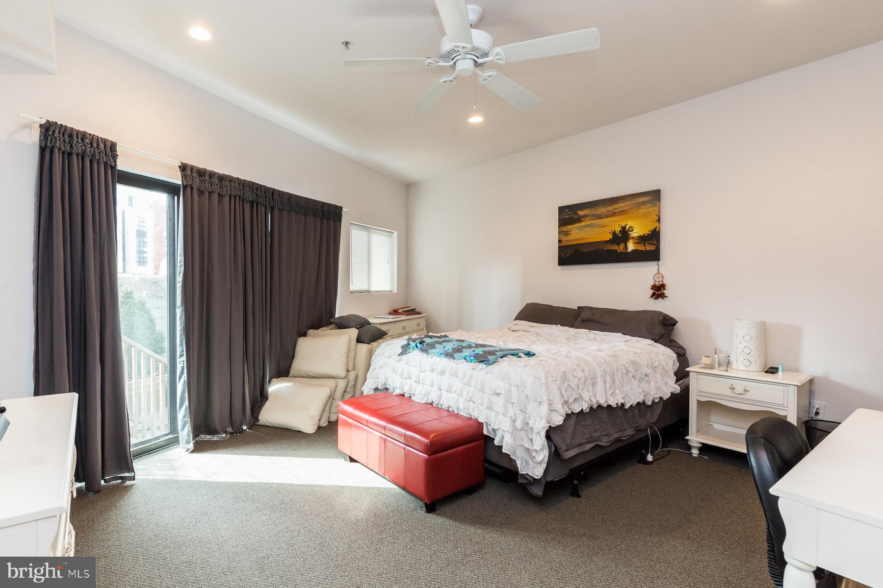 FRANCISVILLE - Residential Lease