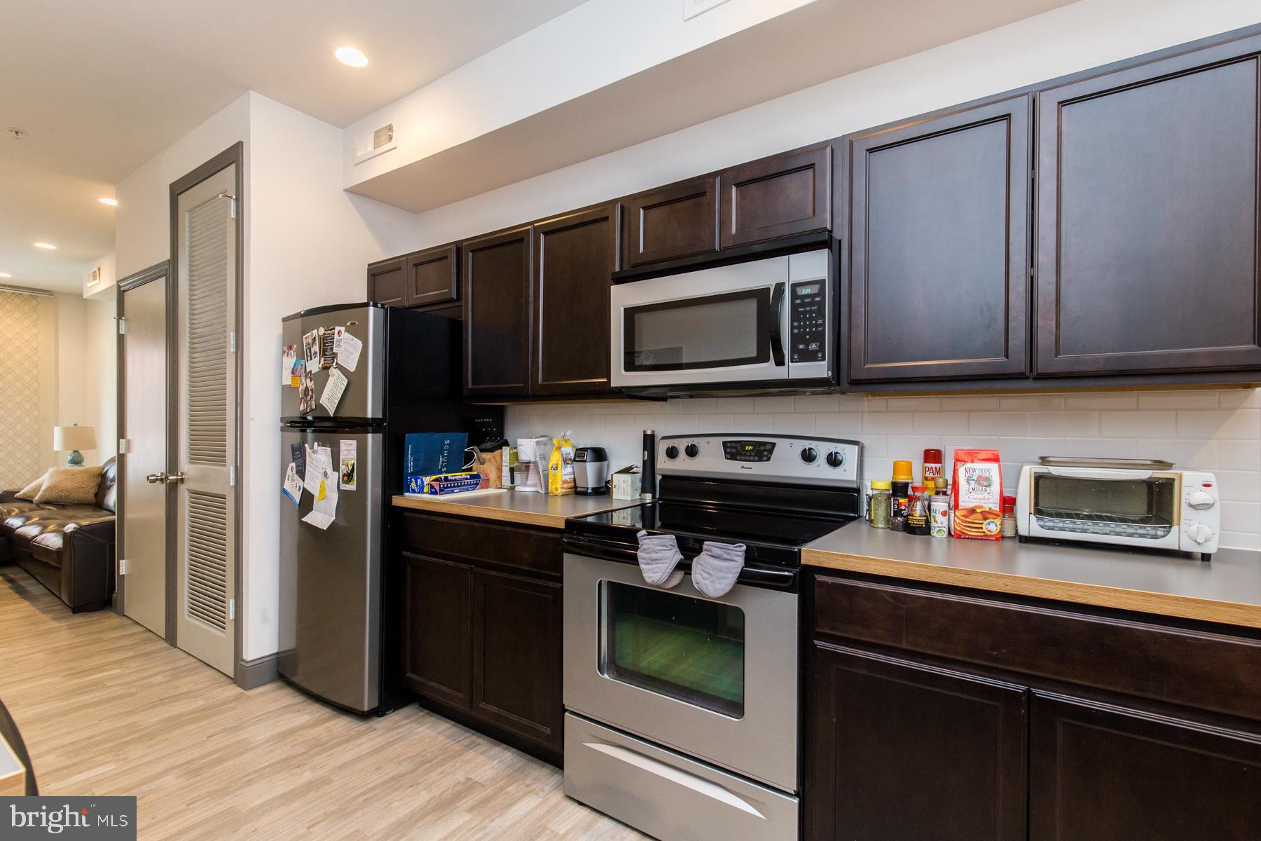 FRANCISVILLE - Residential Lease