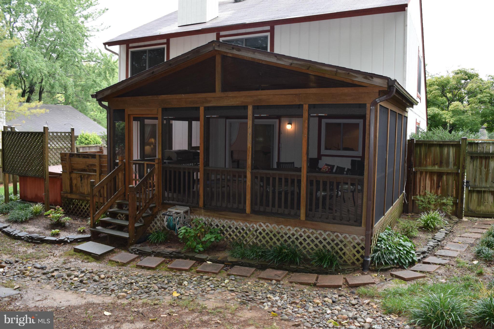 BONNIE BRAE - Residential