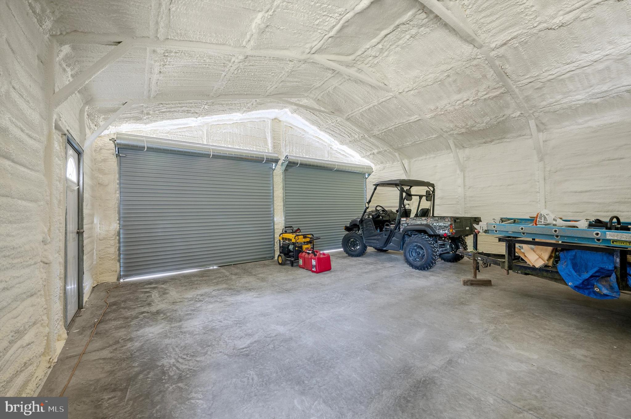 GOLDEN ACRES - Residential