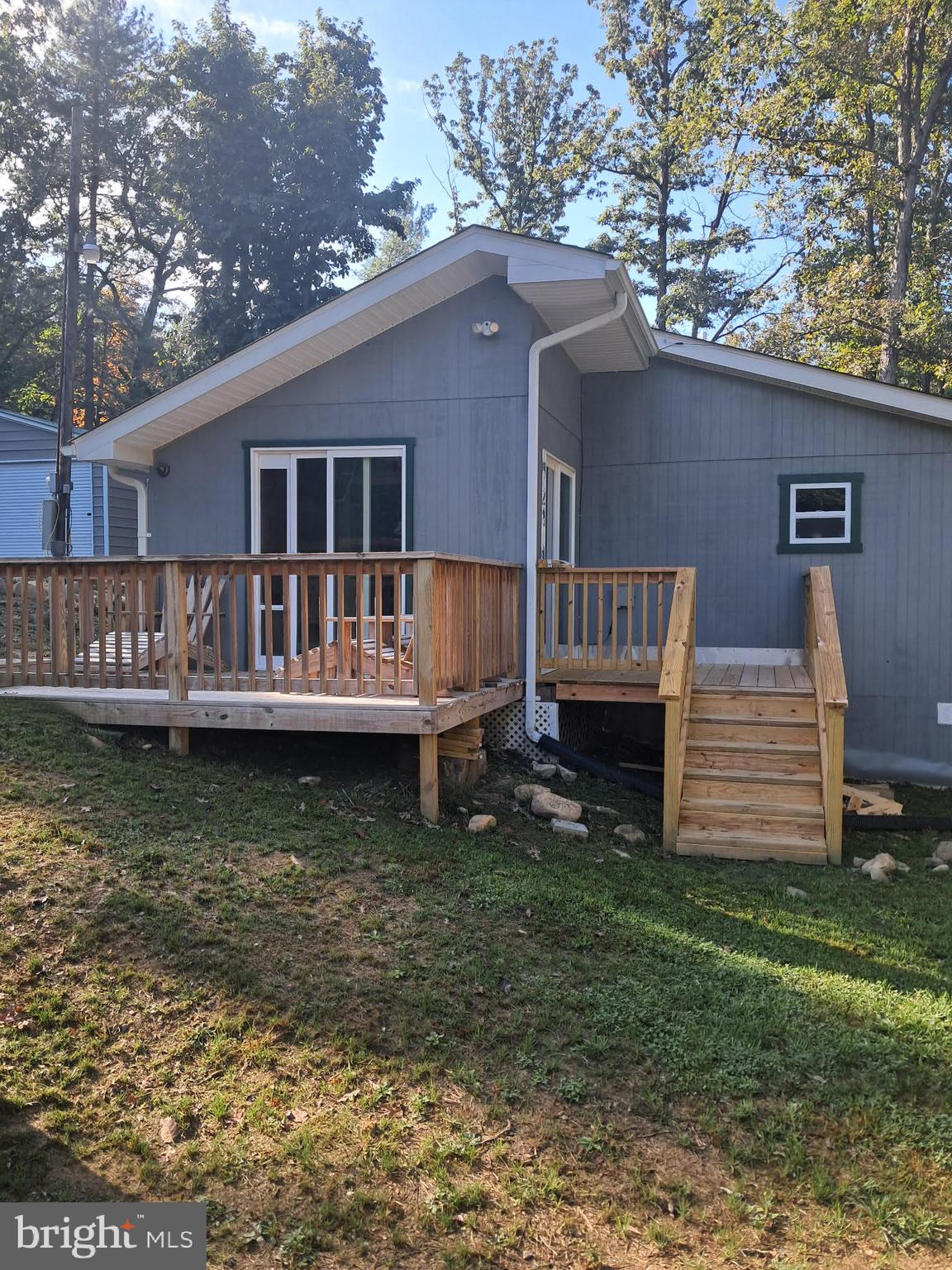 GOLDEN ACRES - Residential