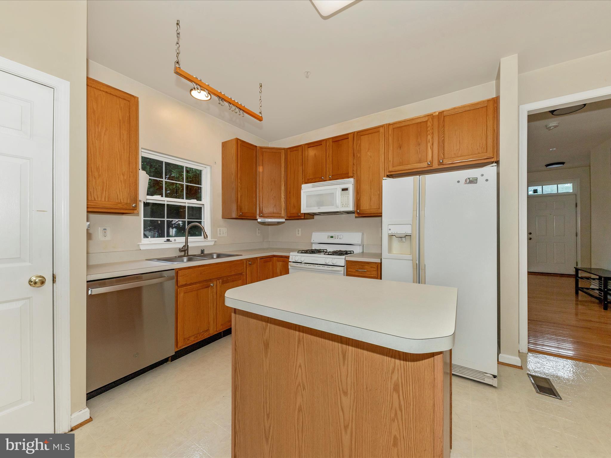 SPRING RIDGE - Residential