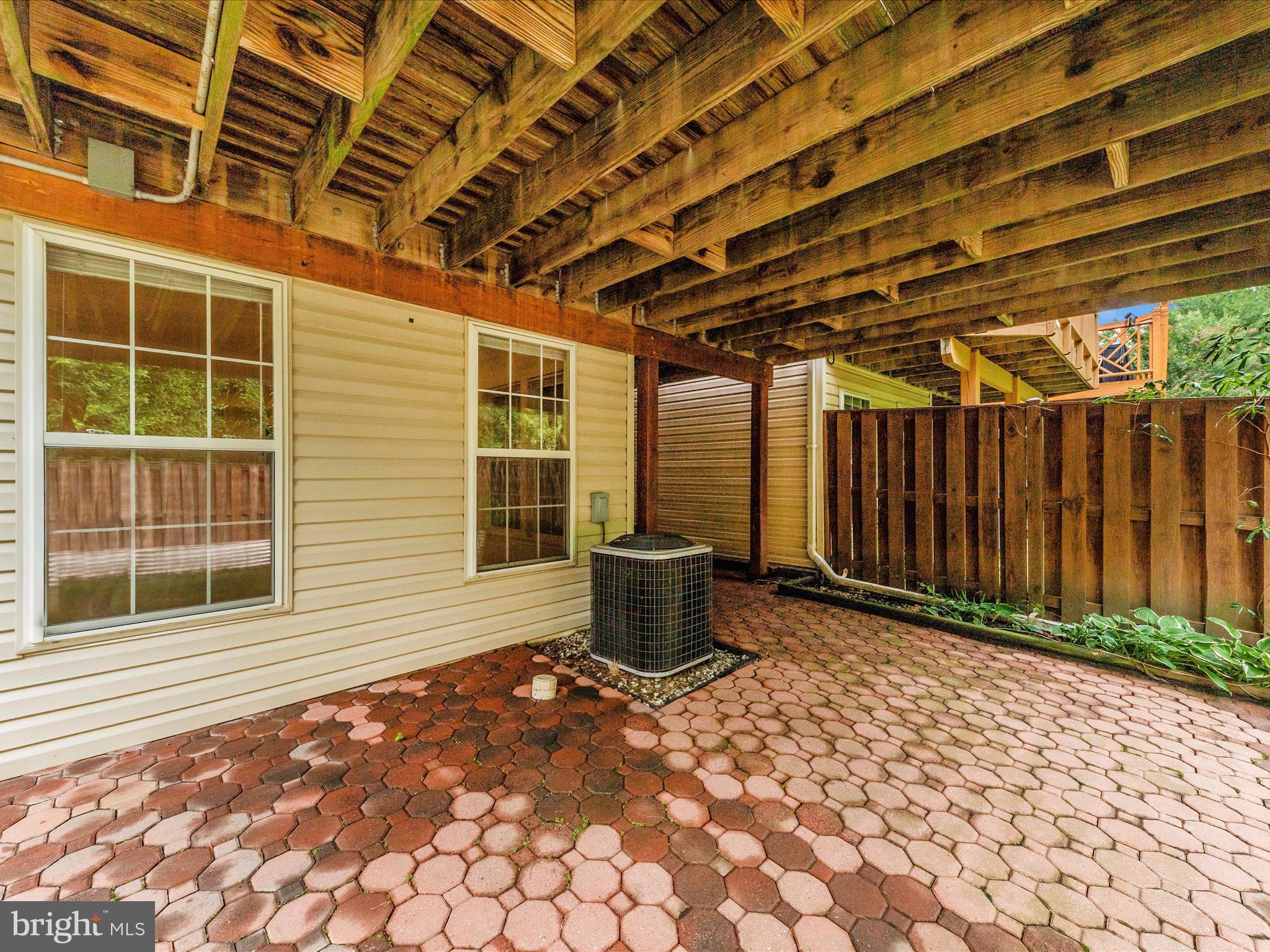 SPRING RIDGE - Residential