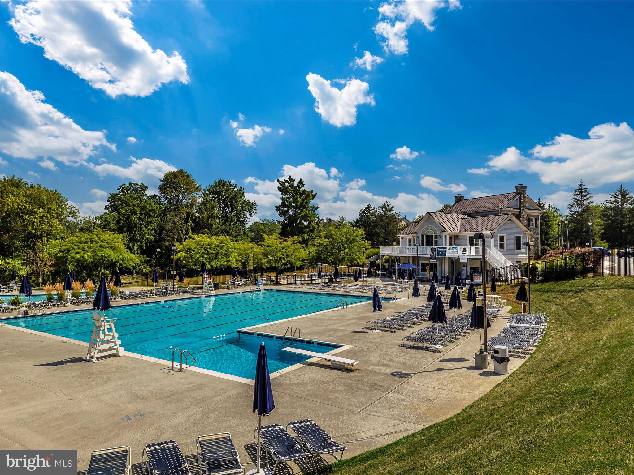 SPRING RIDGE - Residential