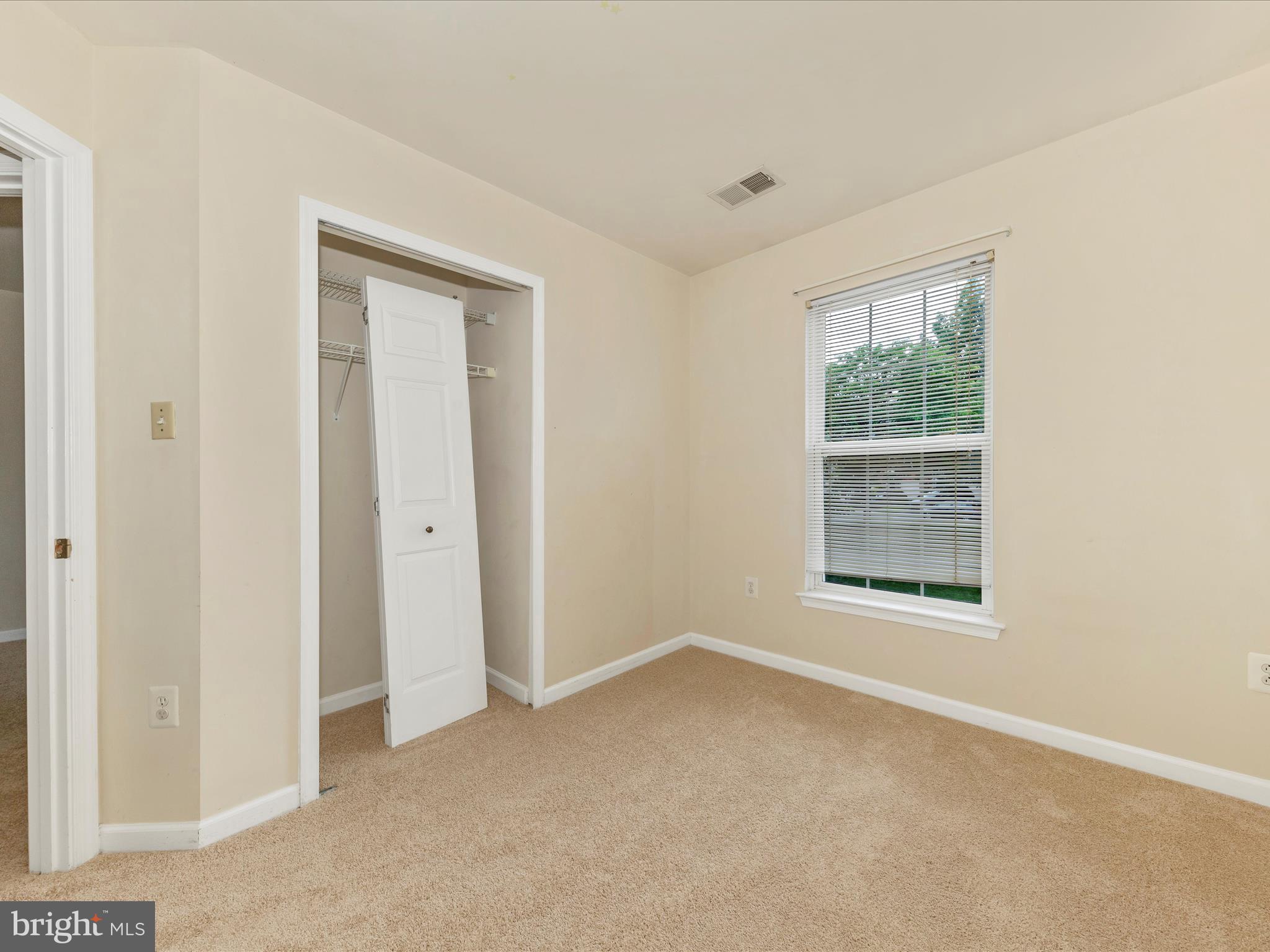 SPRING RIDGE - Residential