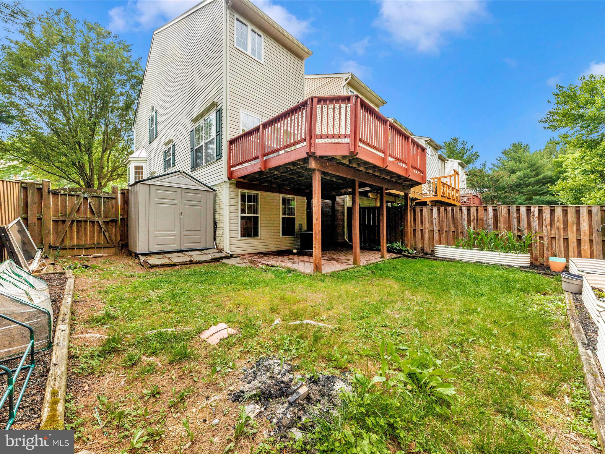 SPRING RIDGE - Residential