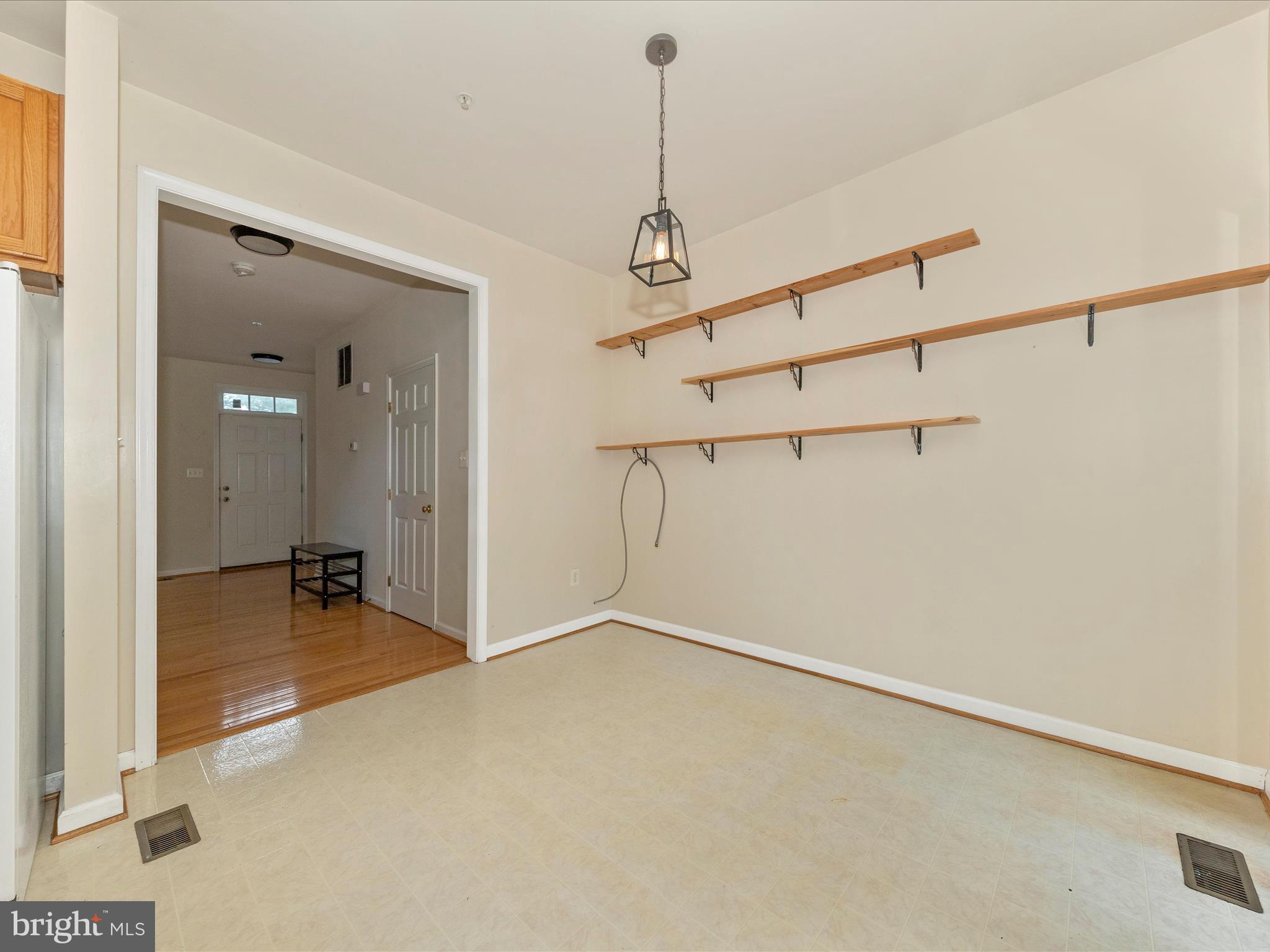 SPRING RIDGE - Residential